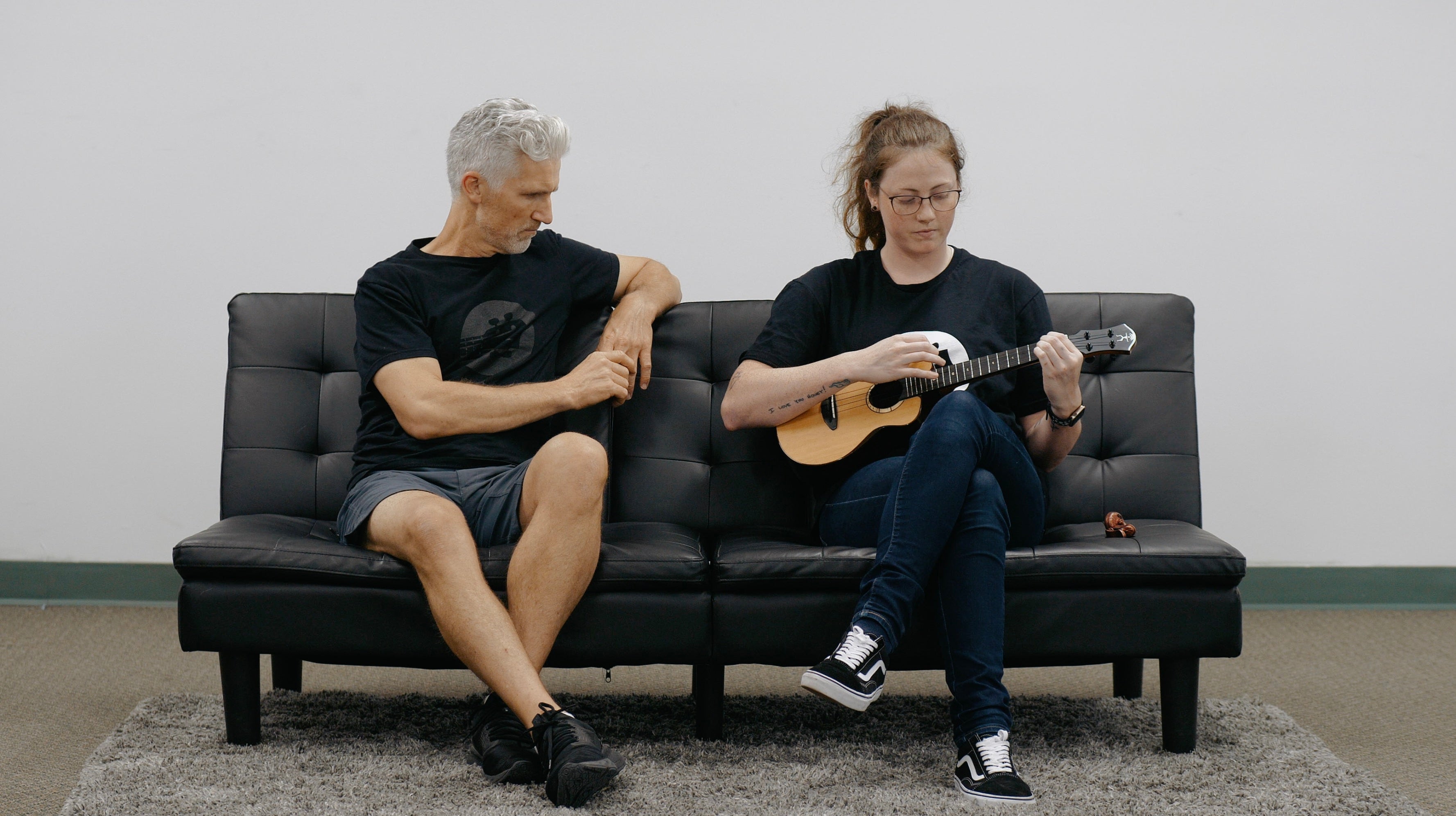 Anuenue UT214 Cedarbird Ukulele