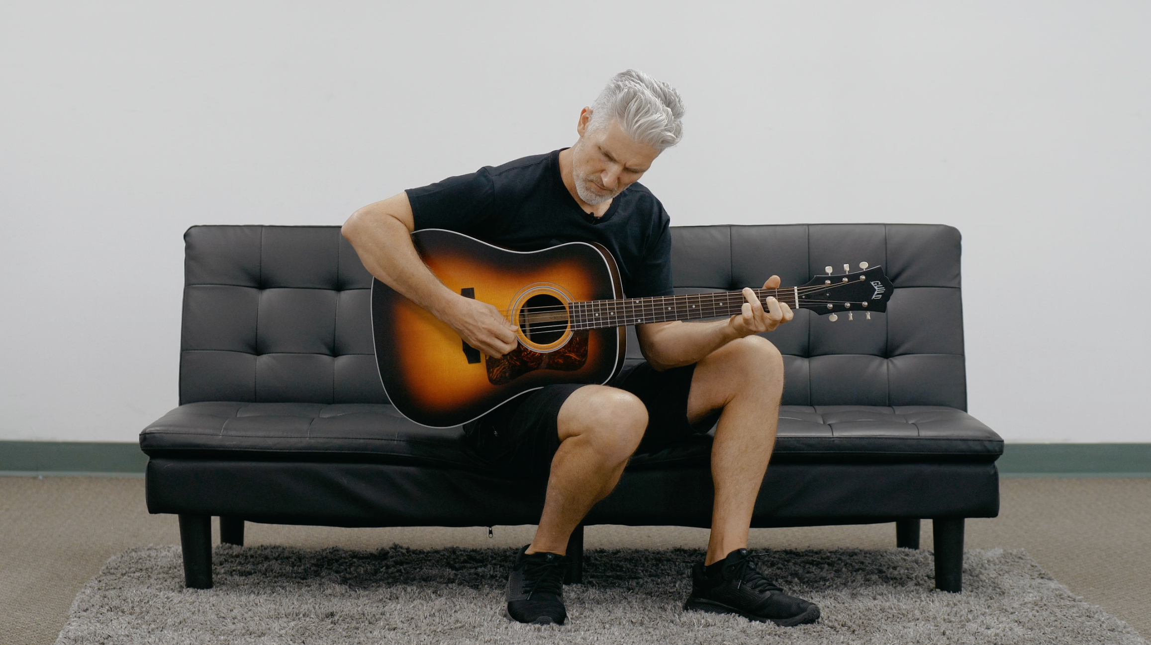 New Guild D-50 Standard Guitar Review