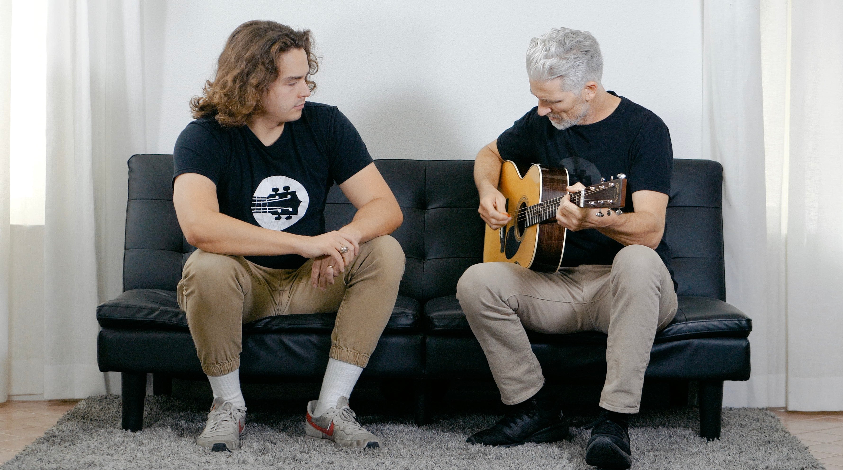 Martin OM-28 Acoustic Guitar Review