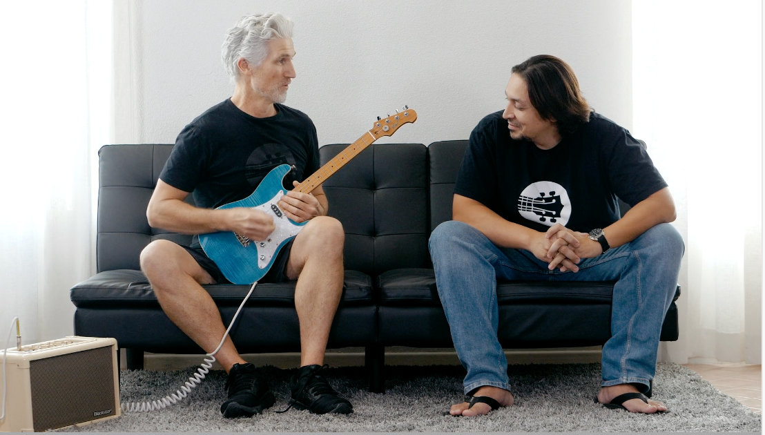 Flight Pathfinder OBL Electric Baritone Ukulele