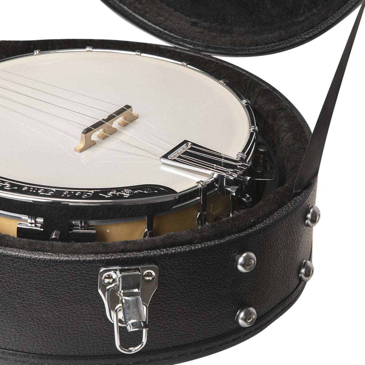Stagg GCA-BJ5 banjo case holding a 5-string banjo, view of the banjo head and chrome latch
