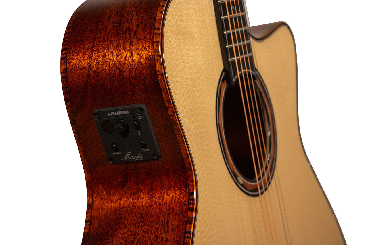 Mérida BLACKHOLE-EQ Auditorium Guitar