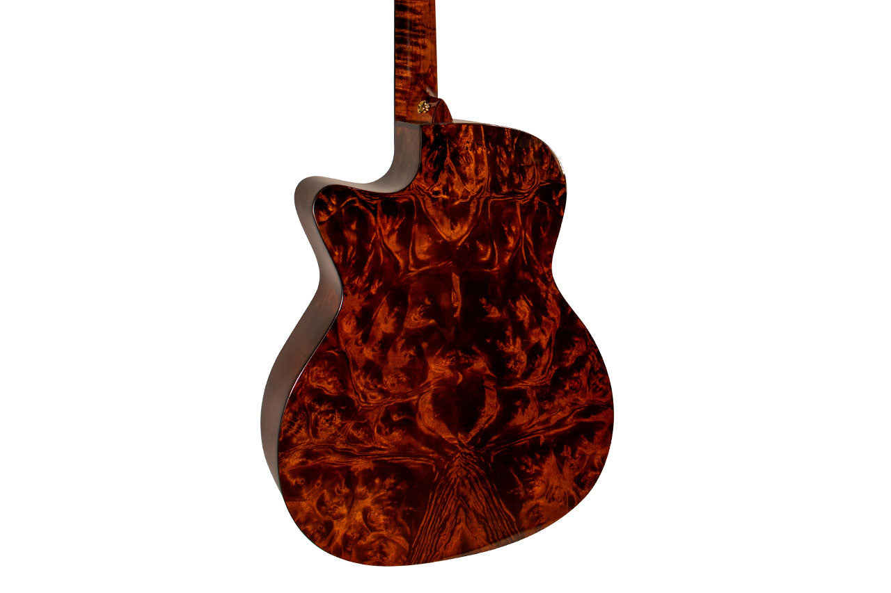 Mérida JAVELIN-EQ Auditorium Guitar