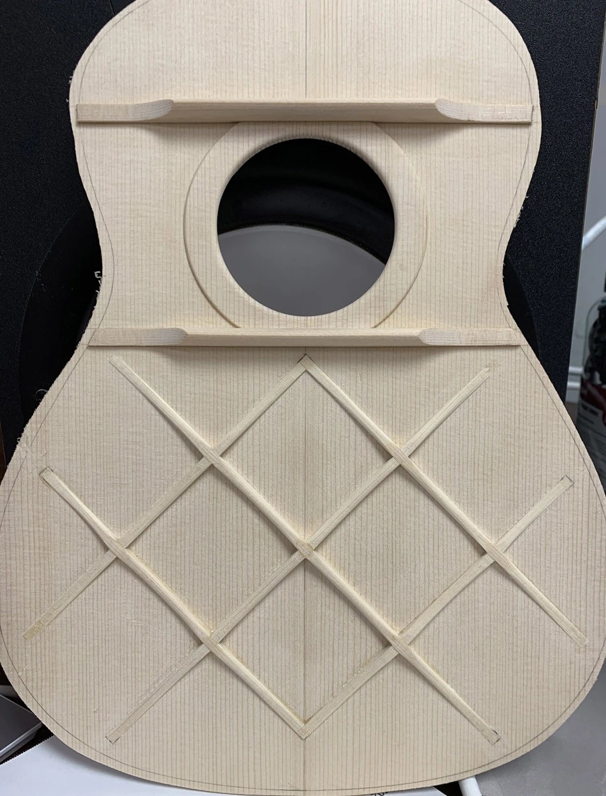 Pono BN4-1 Solid Cedar & Acacia Big Baritone Ukulele - Lattice Bracing