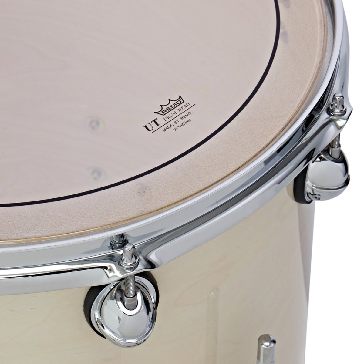 Close-up of the Remo Pinstripe UT drumhead and chrome hoop on an Ermine Premier Genista Classic tom