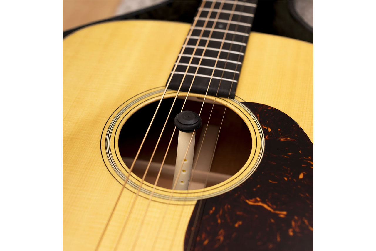 Martin Guitar Humidifier