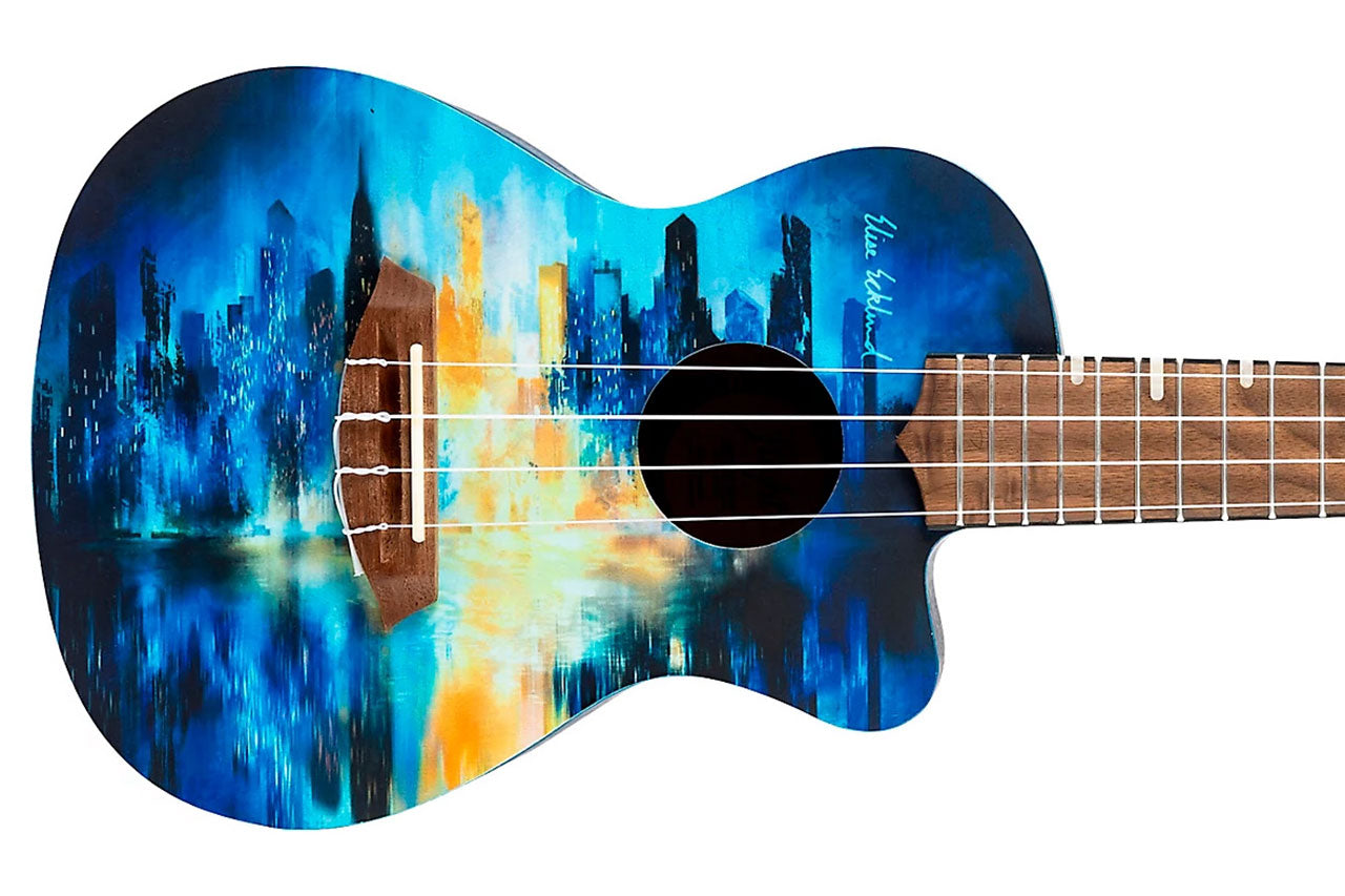 Flight AUC-CITY Elise Ecklund Concert Ukulele