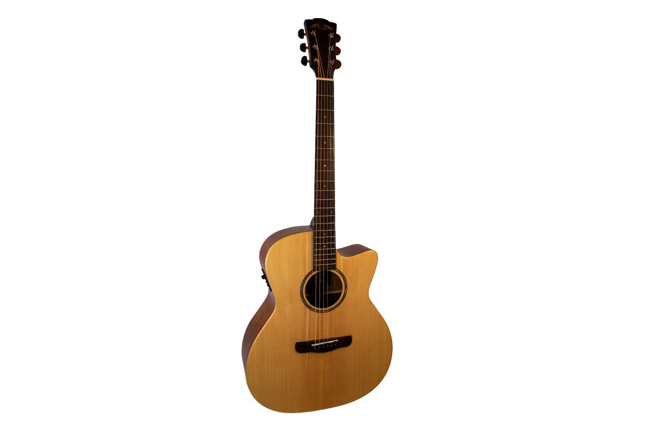 Mérida C25NGAC-EQ Auditorium Guitar