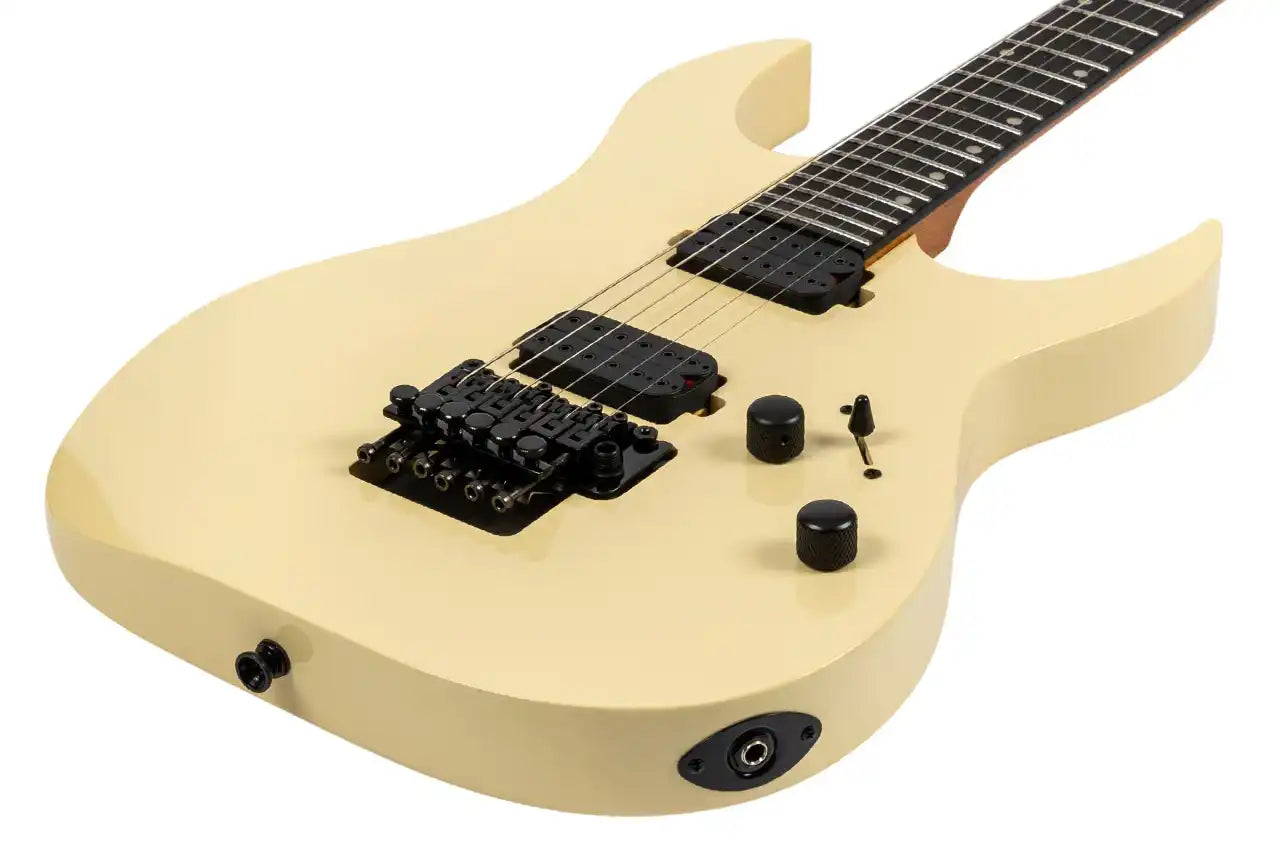 6_e5bd69d7-353b-42be-9127-7c6c14b0295f | Terry Carter Music Store