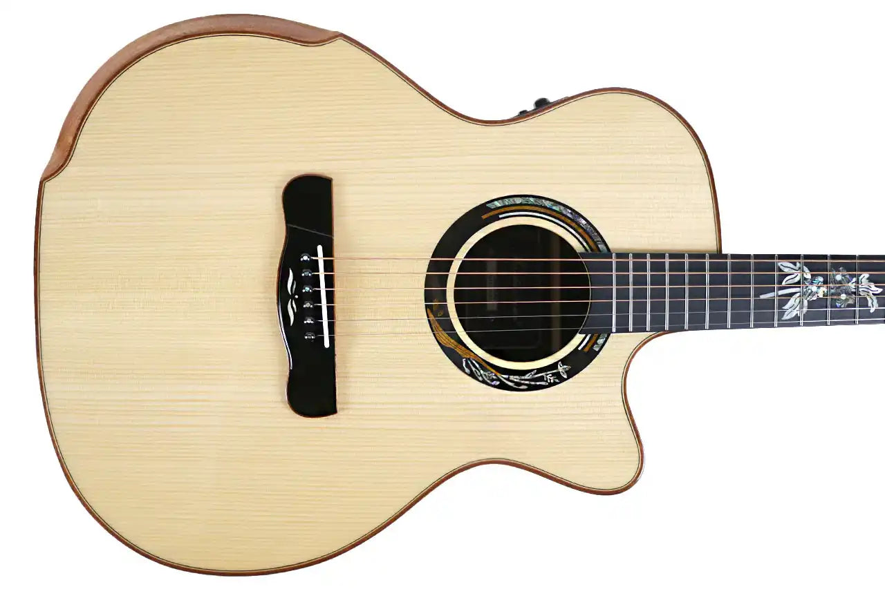 Mérida A18GAC3-EQ Grand Auditorium Acoustic-Electric Guitar