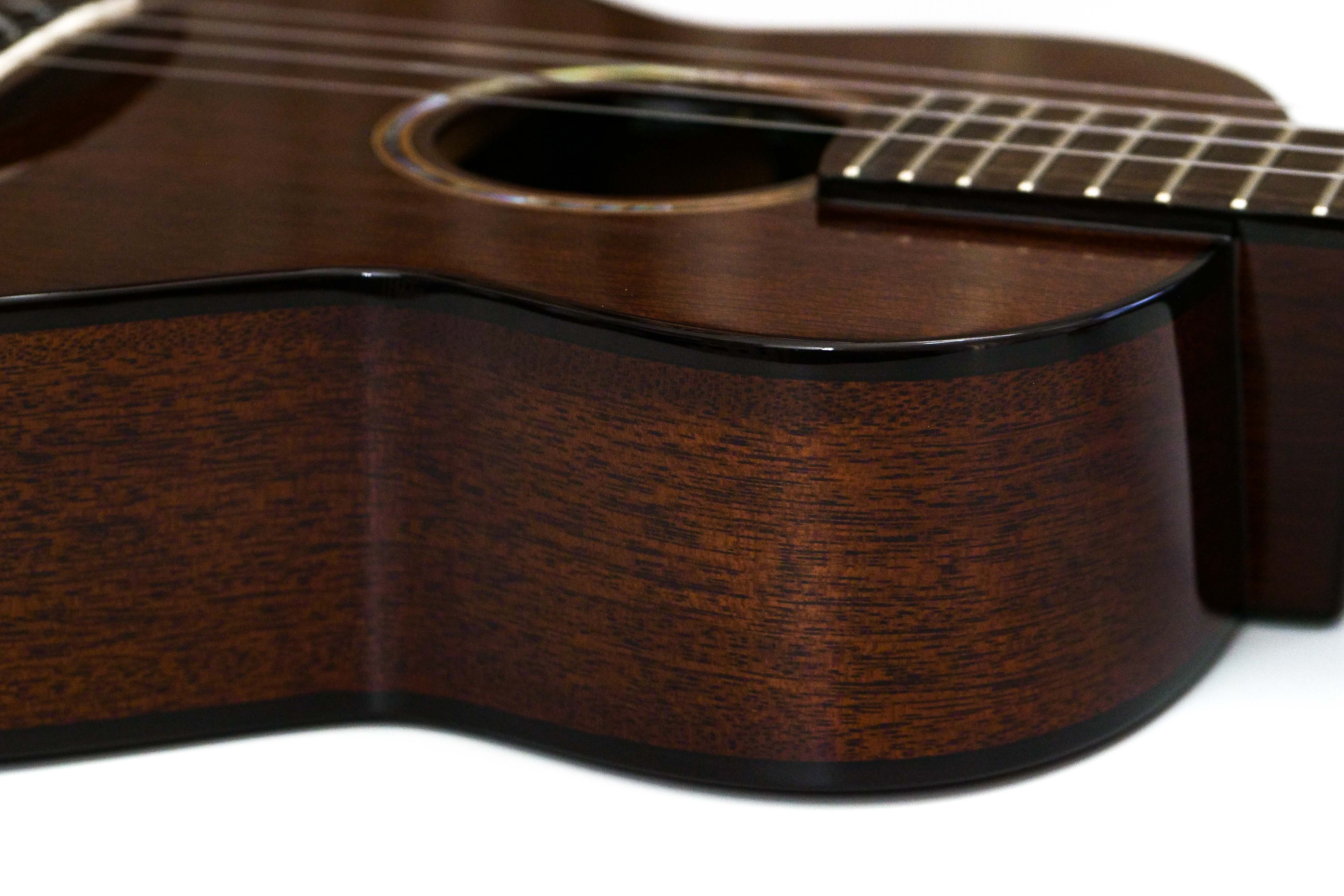 ANueNue AMM3E Tenor Ukulele
