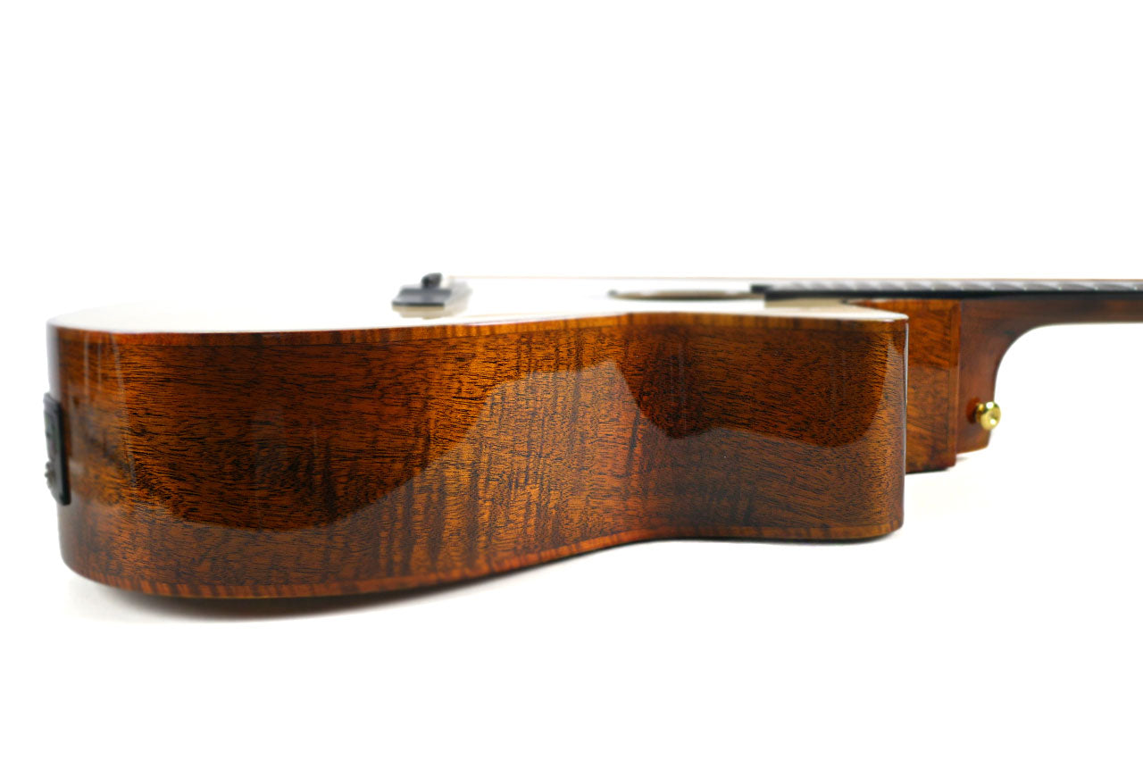 Mérida BLACKHOLE-EQ Grand Auditorium Acoustic-Electric Guitar