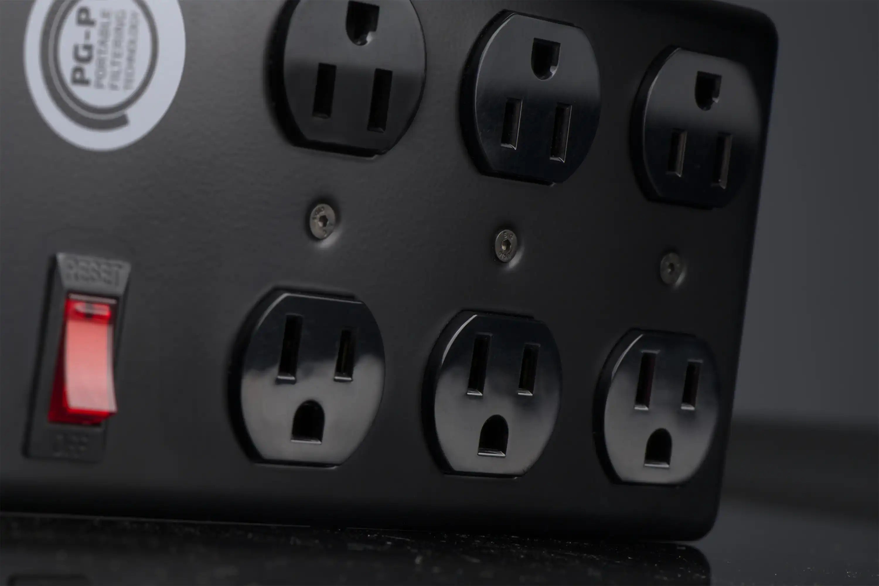 Black-Lion-PG-P-Surge-Protector2 | Terry Carter Music Store