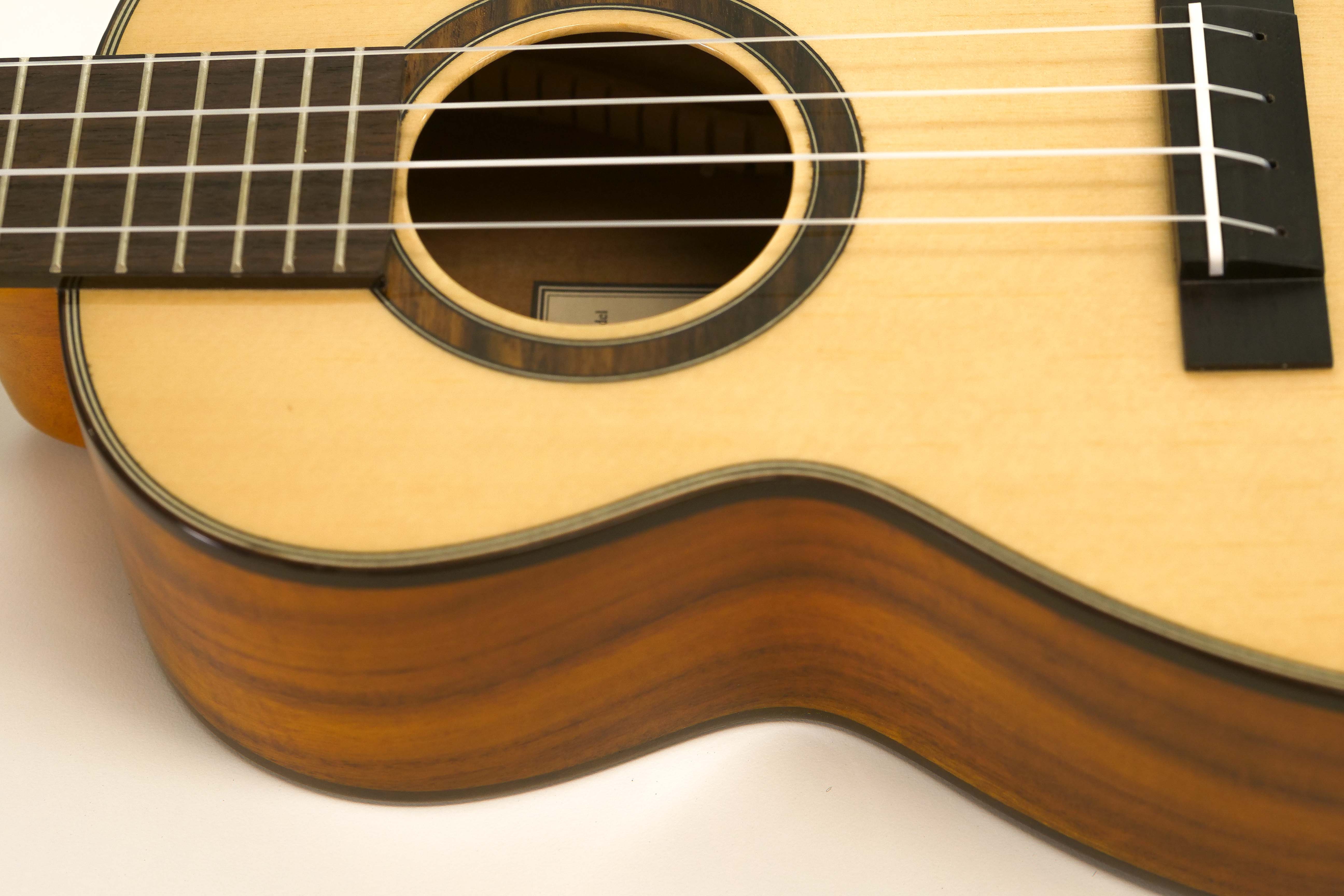 Ohana CK-250G Concert Ukulele