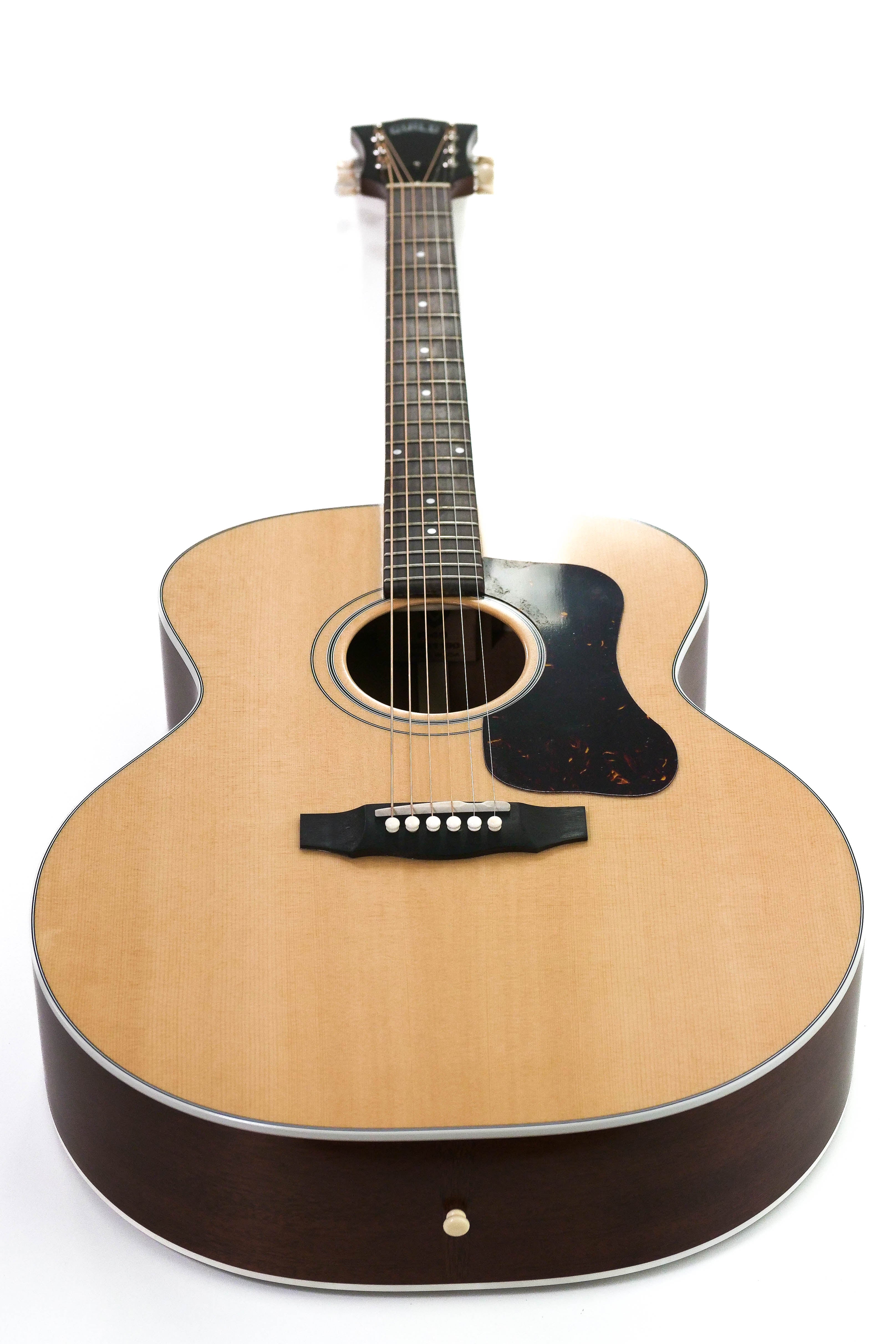 Guild F-40 NAT Standard Acoustic Guitar