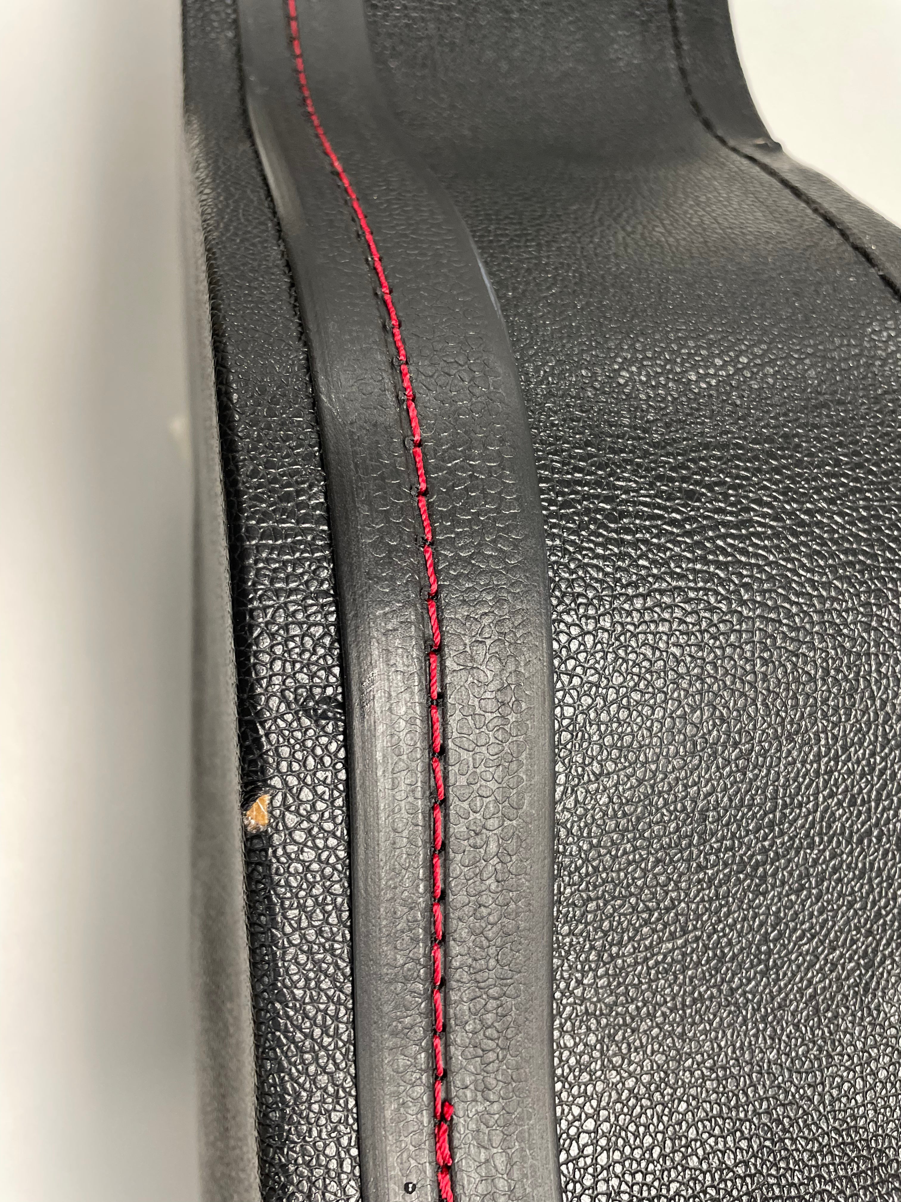 Pono Ko'olau Deluxe Archtop Baritone Hard Case