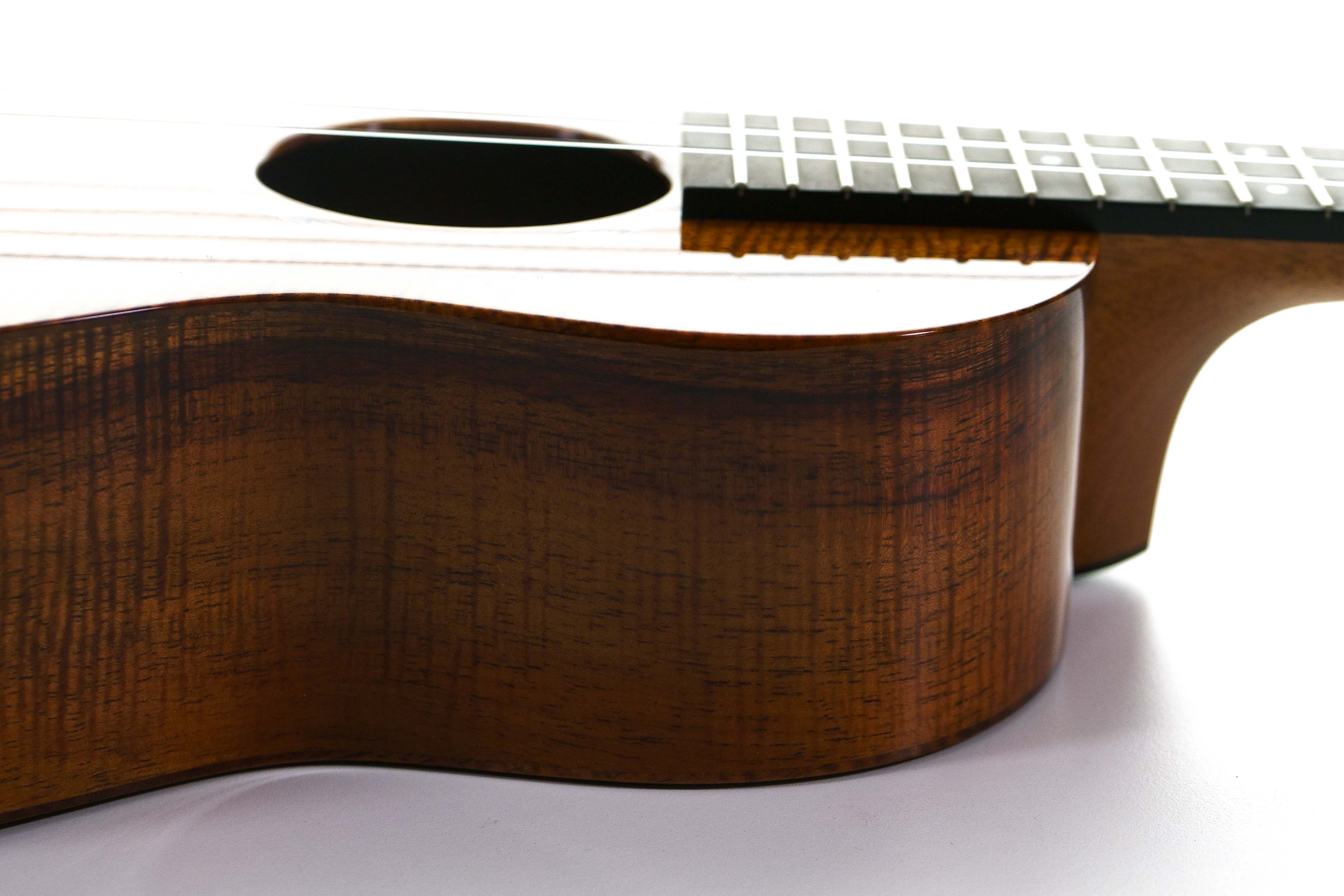 Ko'olau T-100 Tenor Ukulele