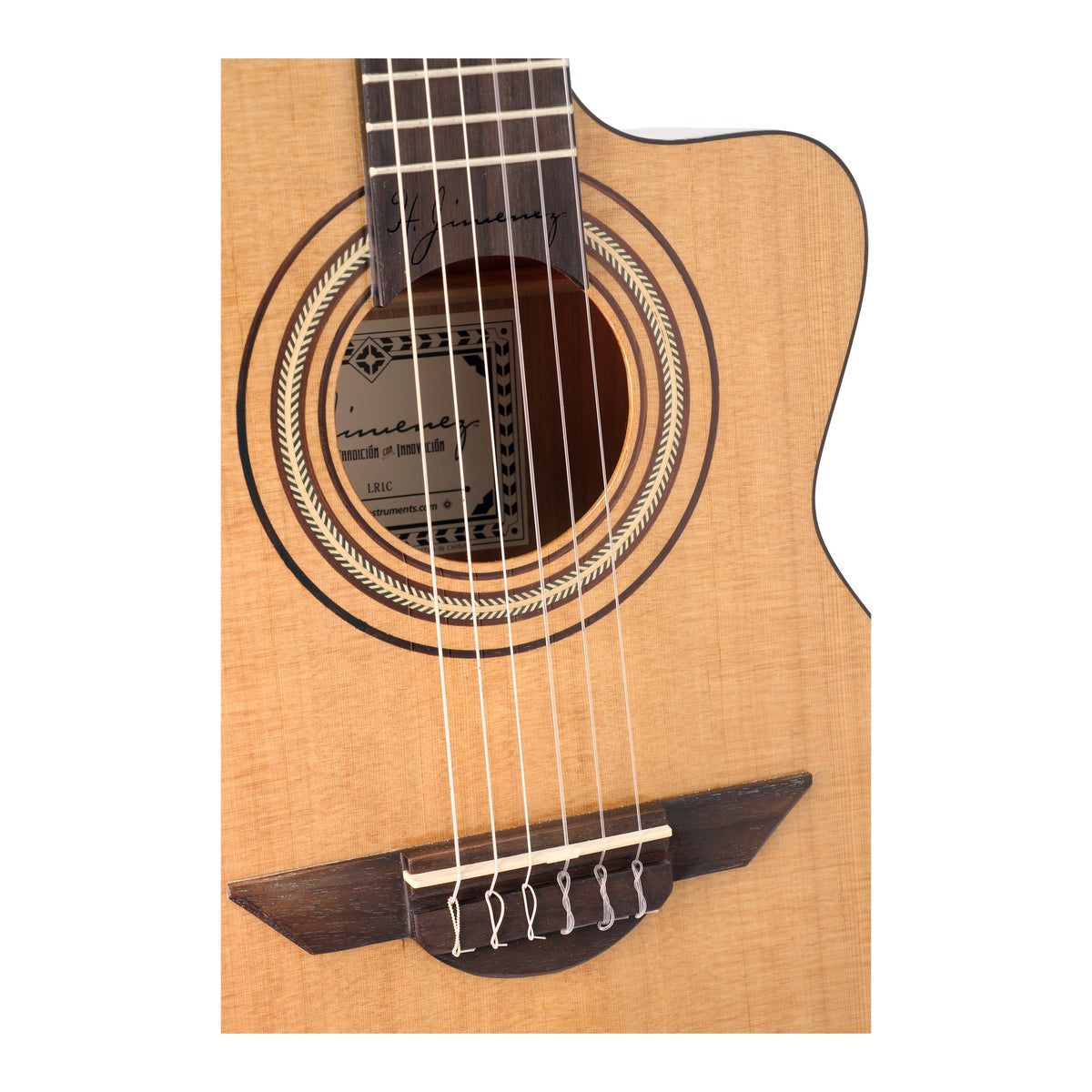 H. Jimenez LR1C Voz de Trío Cutaway Requinto, close-up of the top, soundhole and cutaway