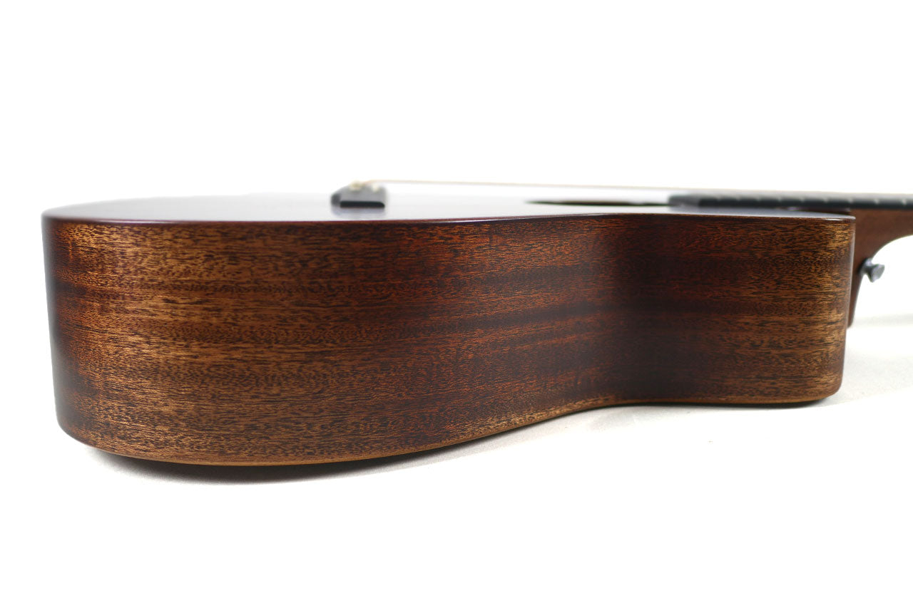 Martin 000C JR E Streetmaster Guitar