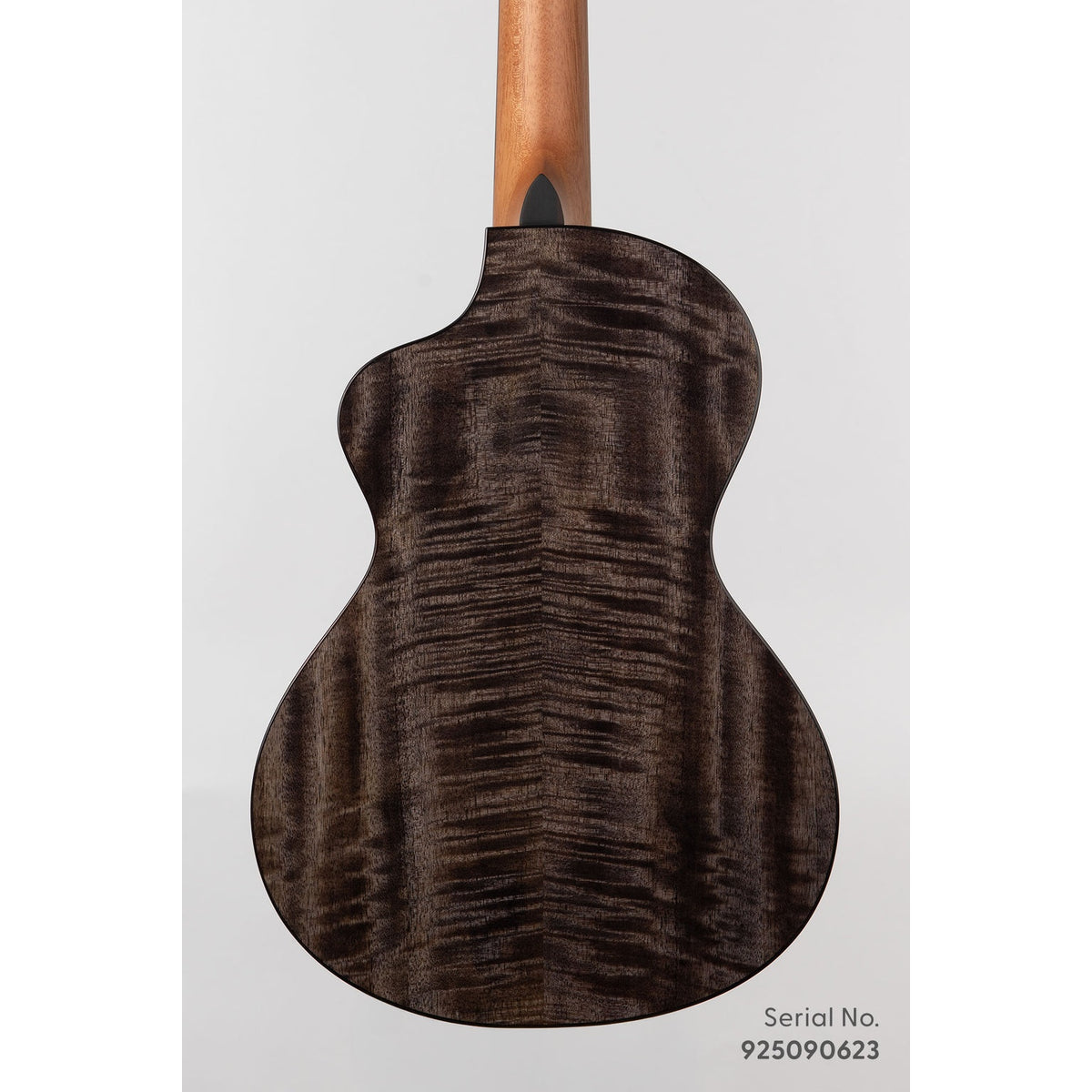 Kala METD-BMR-B Metropolitan Deluxe baritone ukulele, serial 925090623, back view showing the bookmatched solid mango back grain
