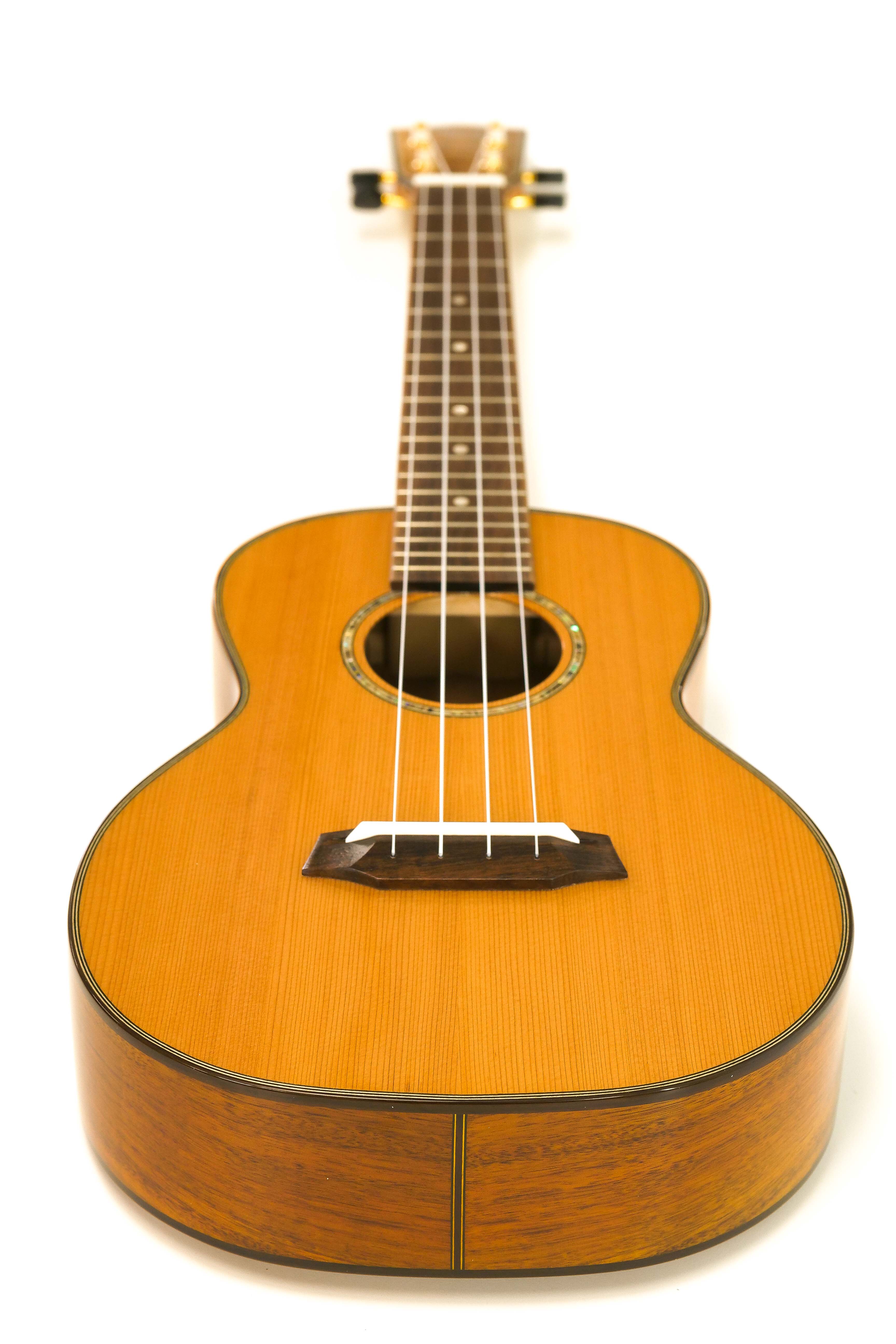 Ohana TK-260G Tenor Ukulele
