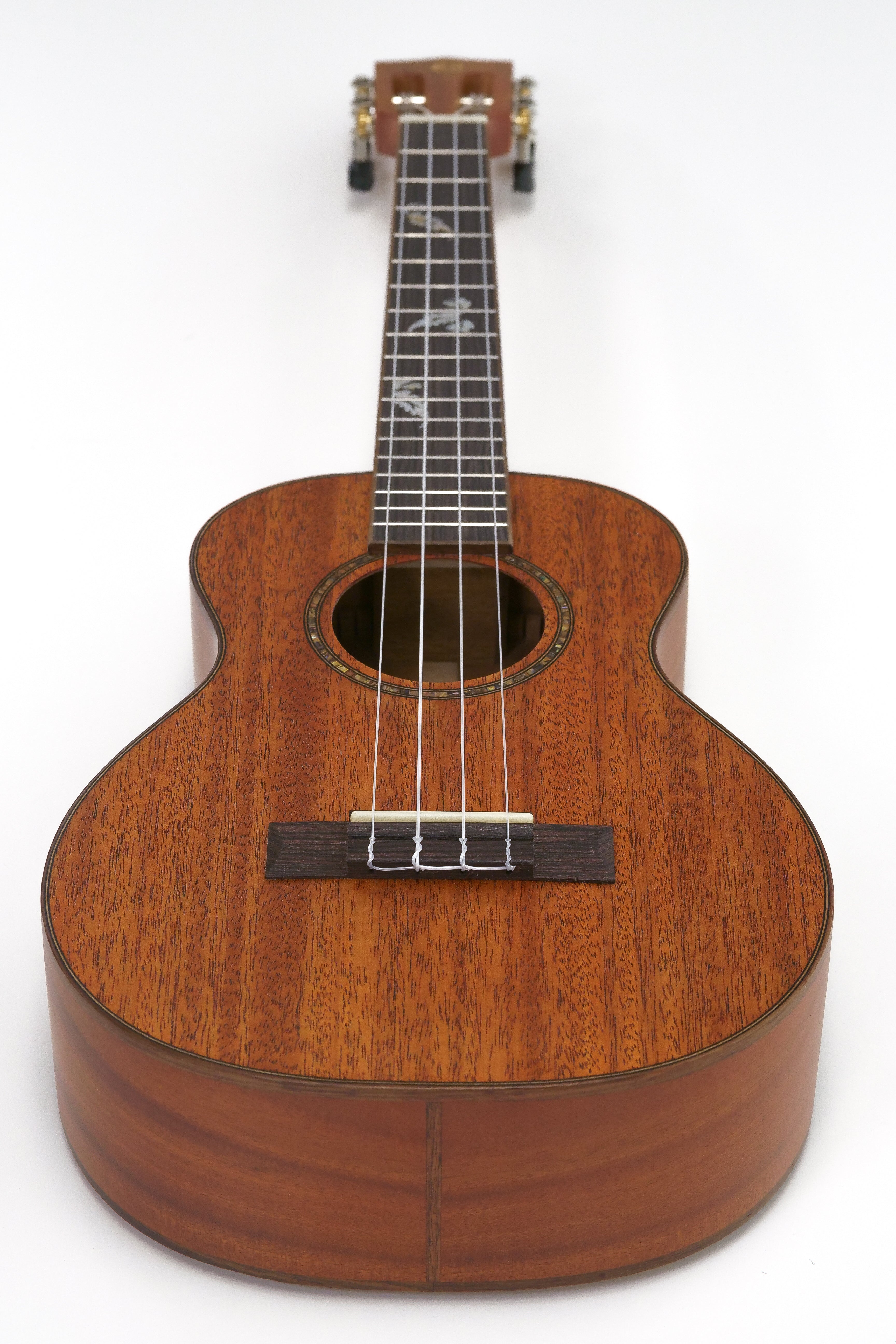 Ohana TK-32 Tenor Ukulele
