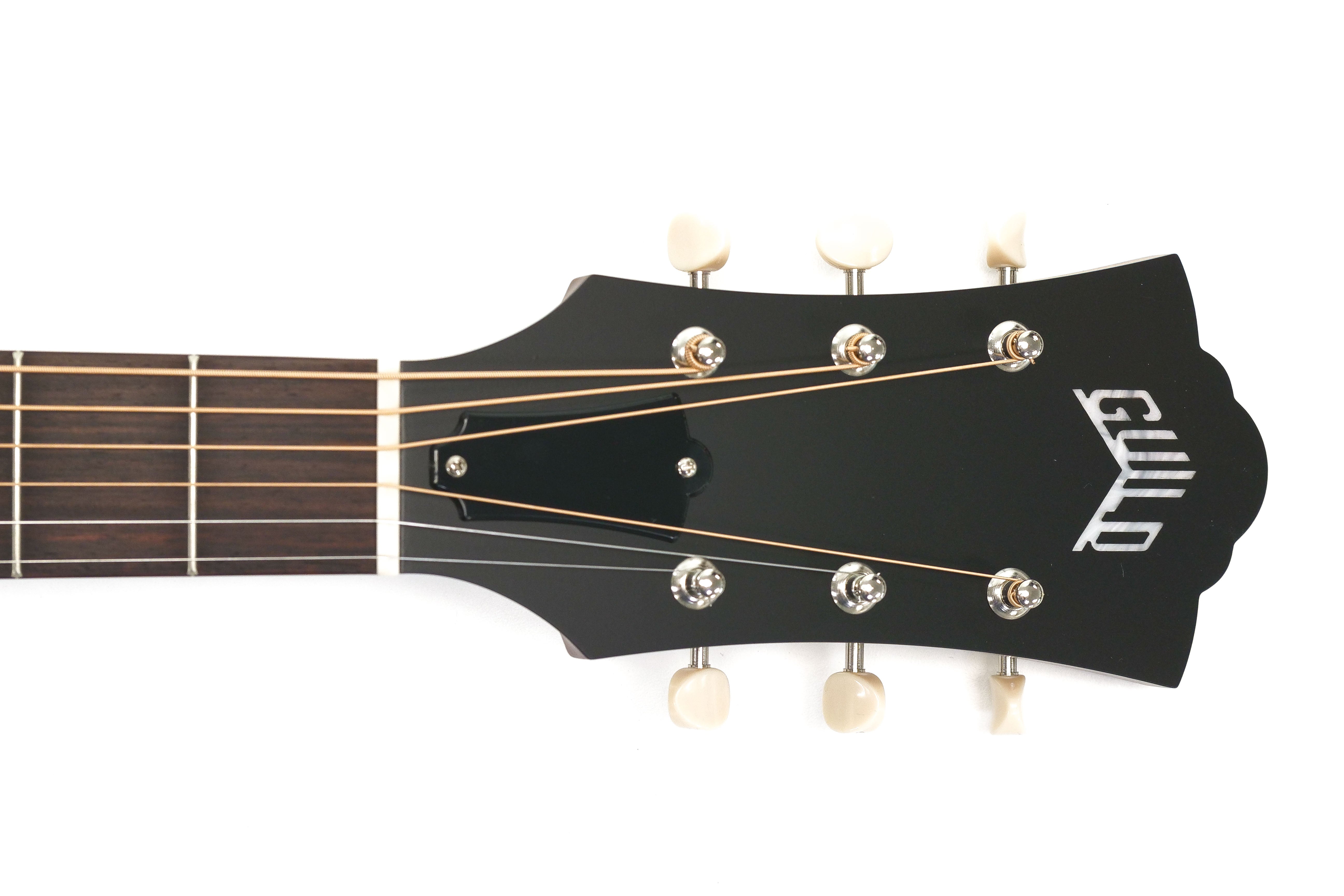 logo on front of headstock