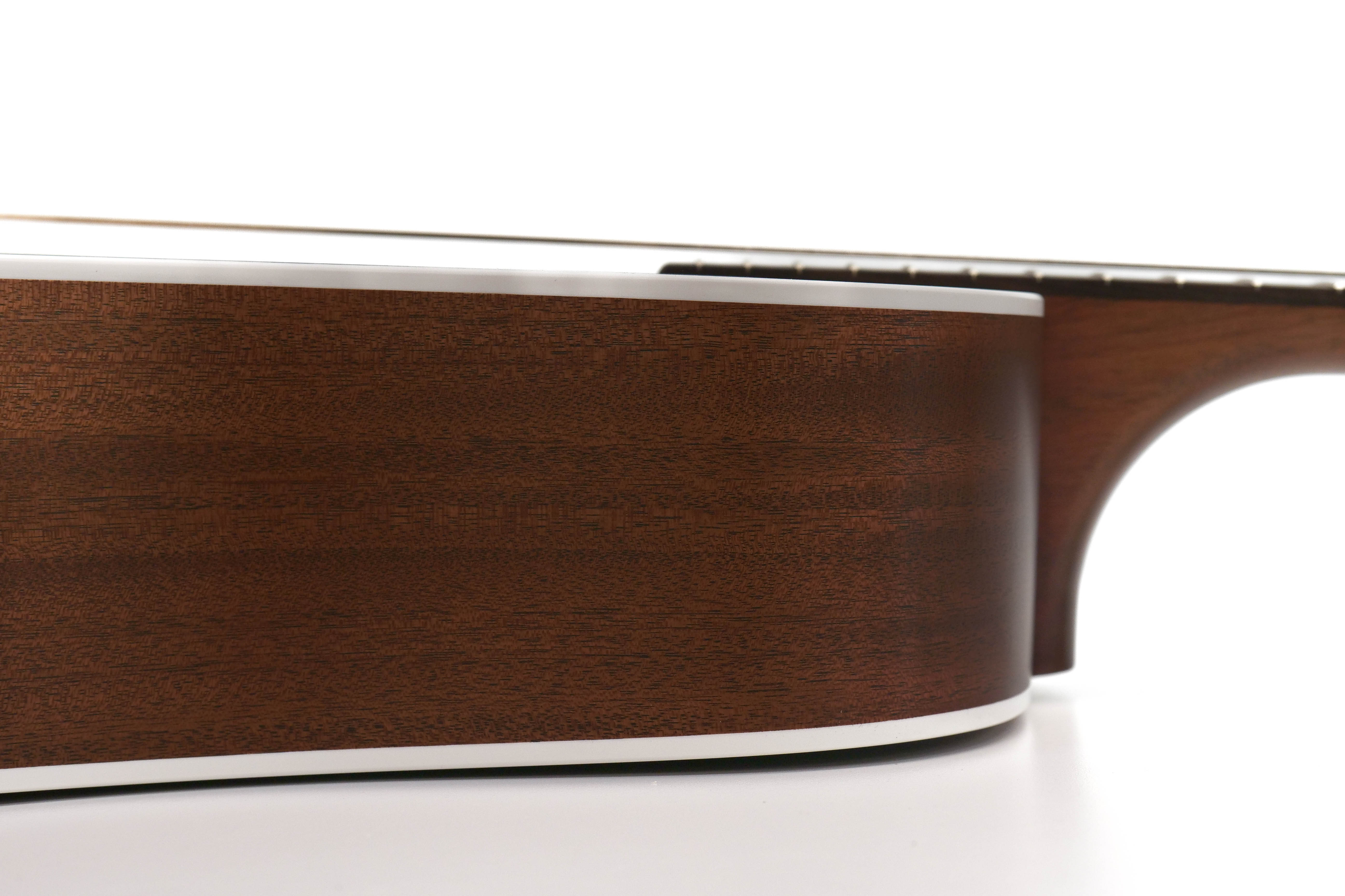 Guild D-40 Acoustic Guitar