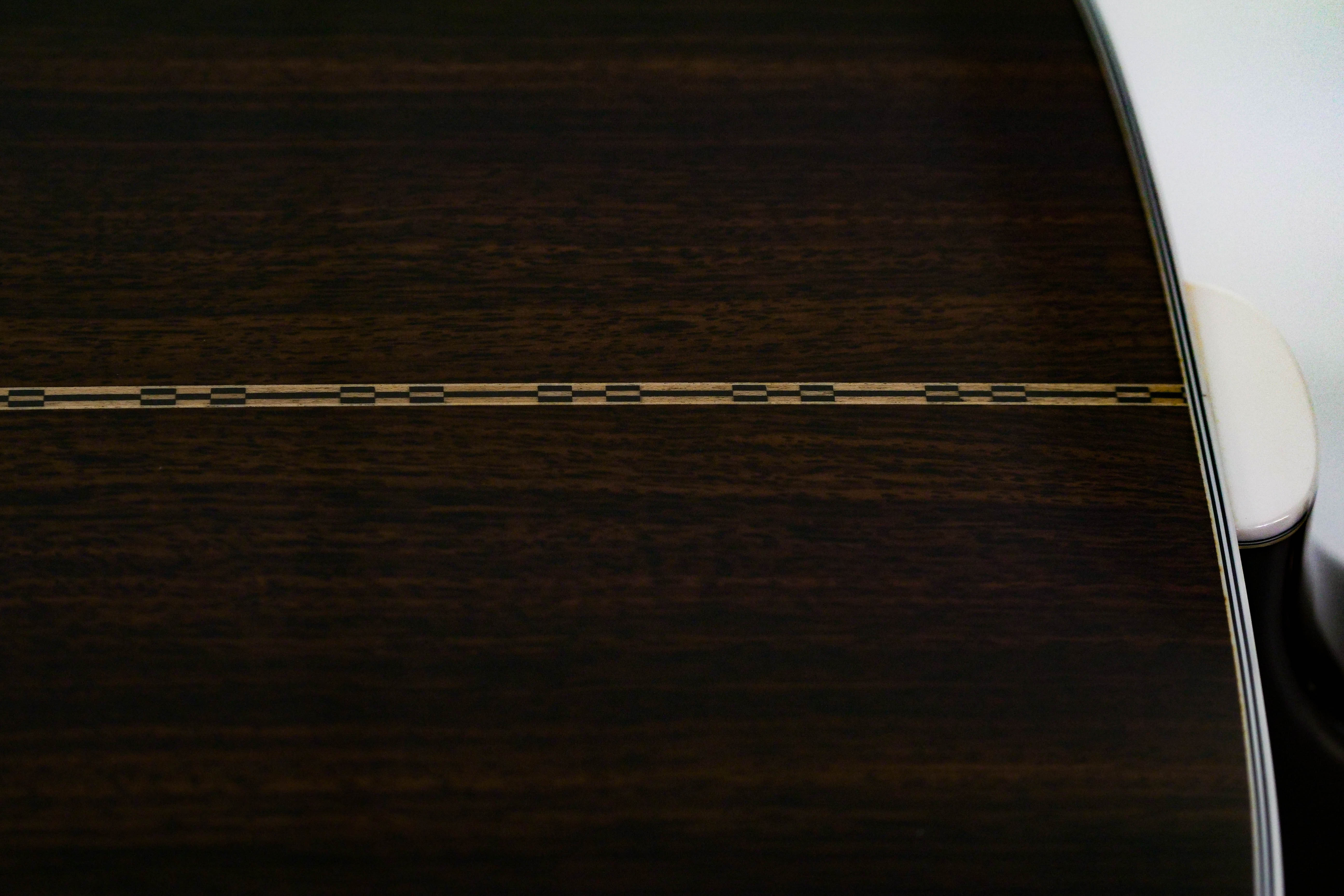 back middle purfling