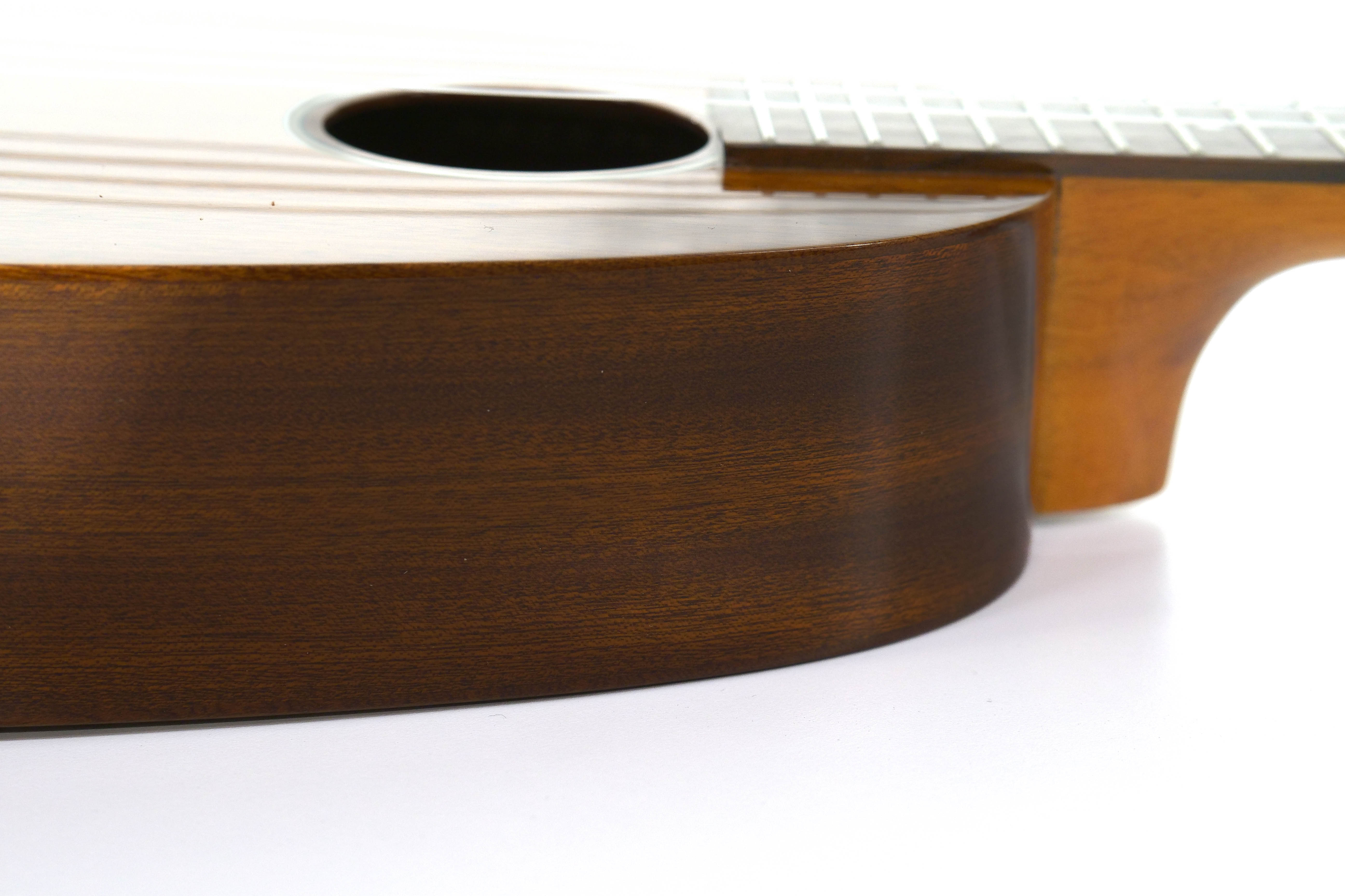 Ohana PKC-25G Pineapple Concert Ukulele