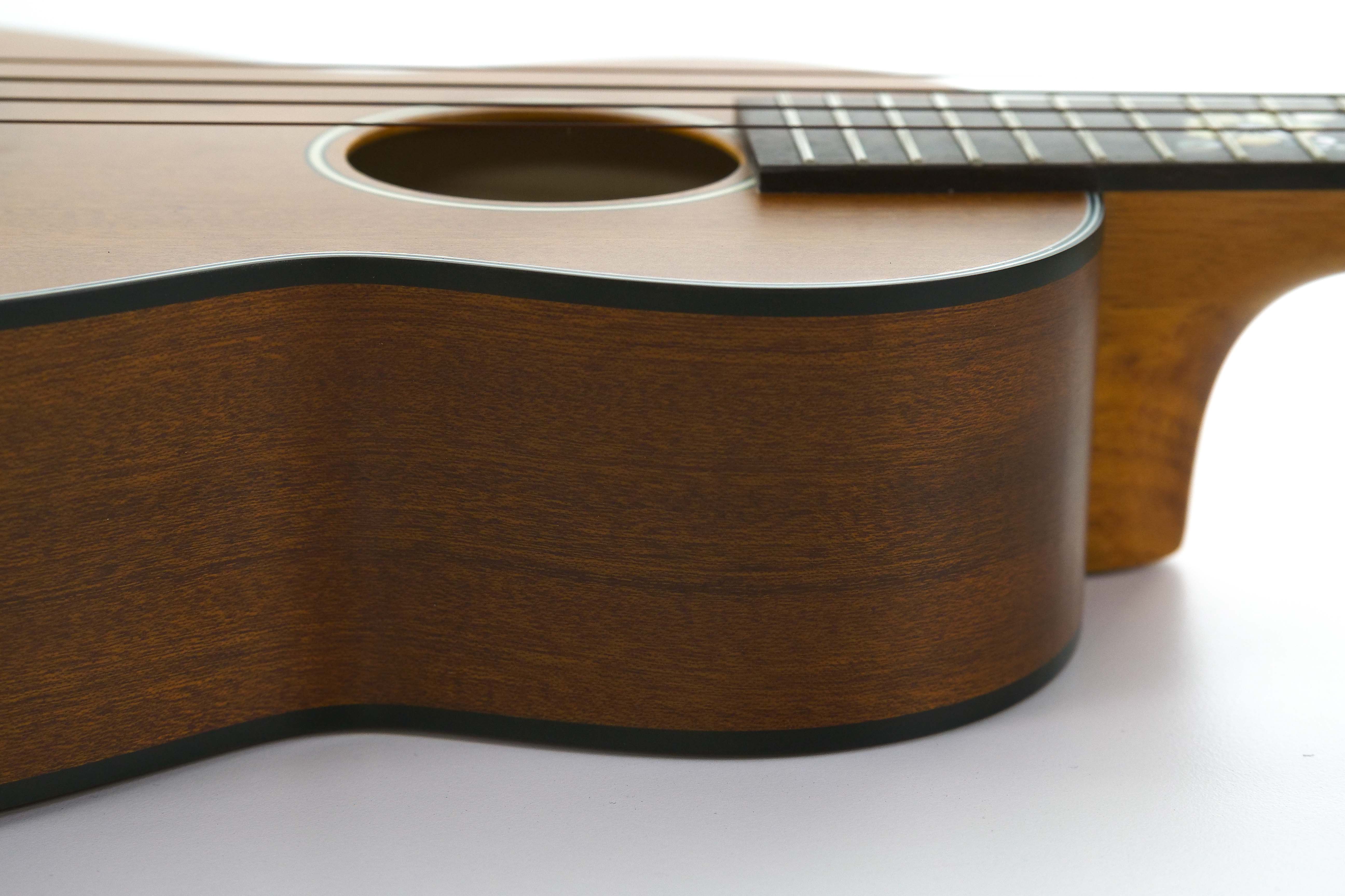 Ohana CK-14-CLE Cynthia Lin Concert Ukulele Pack