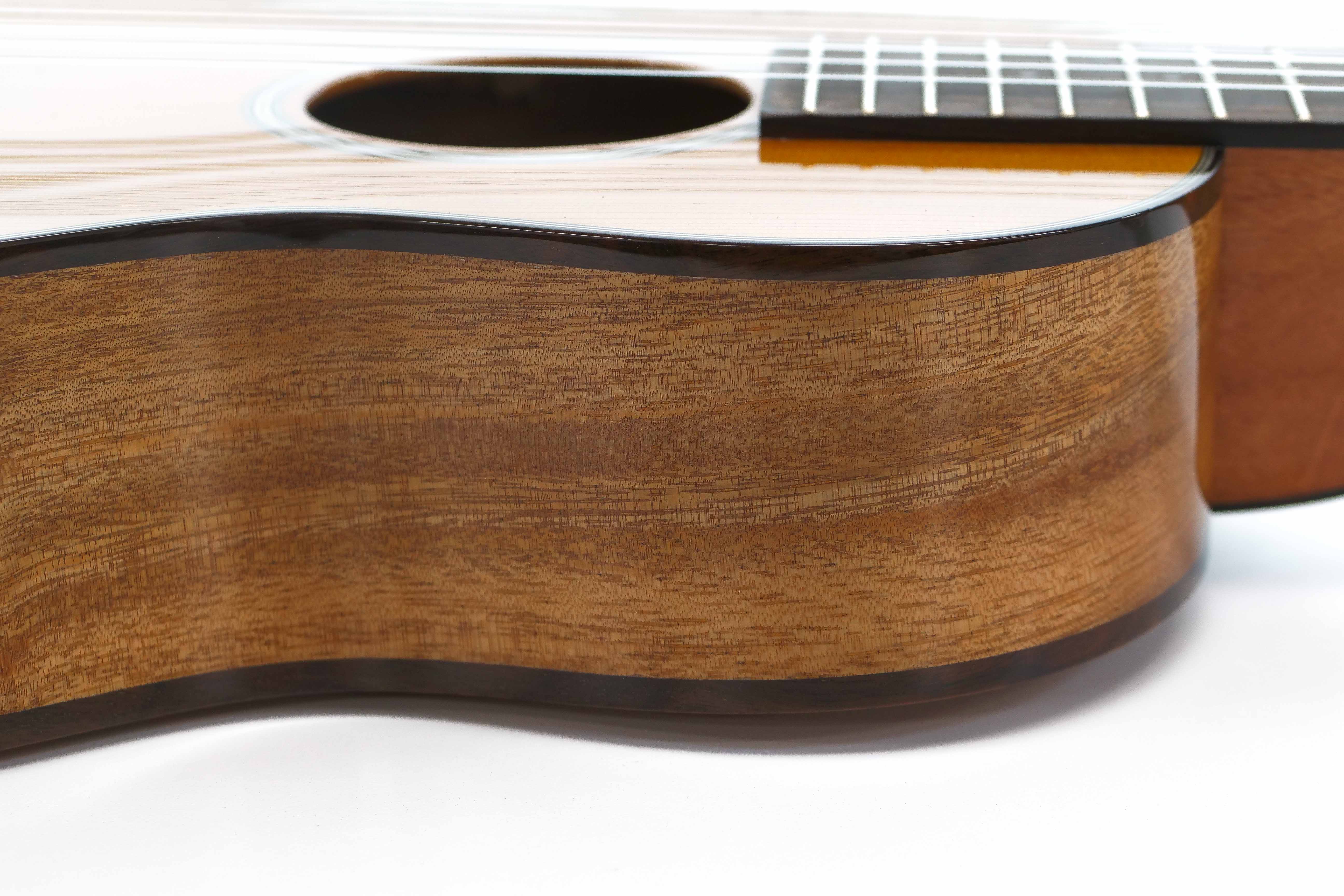 Pono ABD-6 (C) Guitarlele