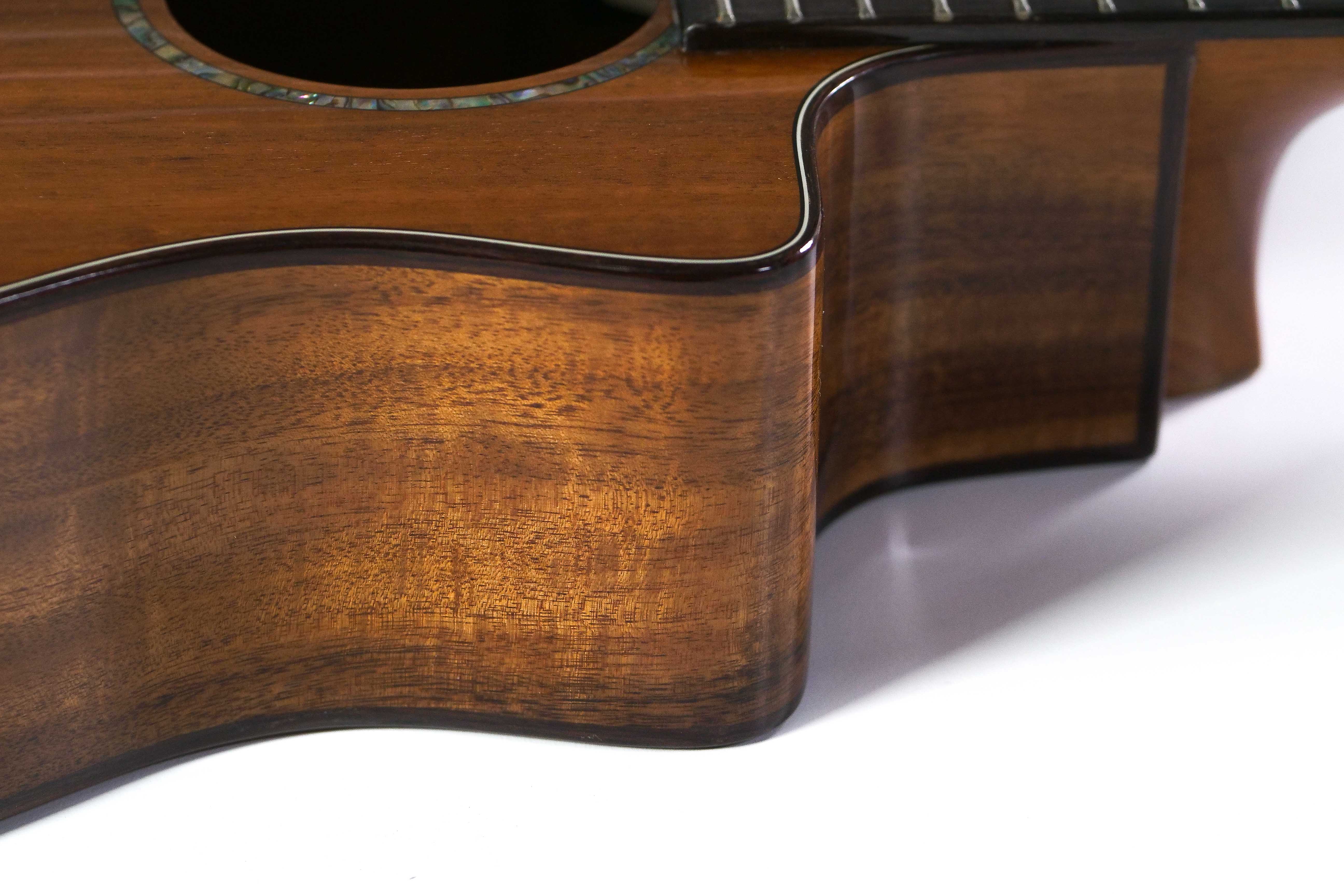 Cordoba 35T-CE Tenor Ukulele Solid Acacia with Cutaway