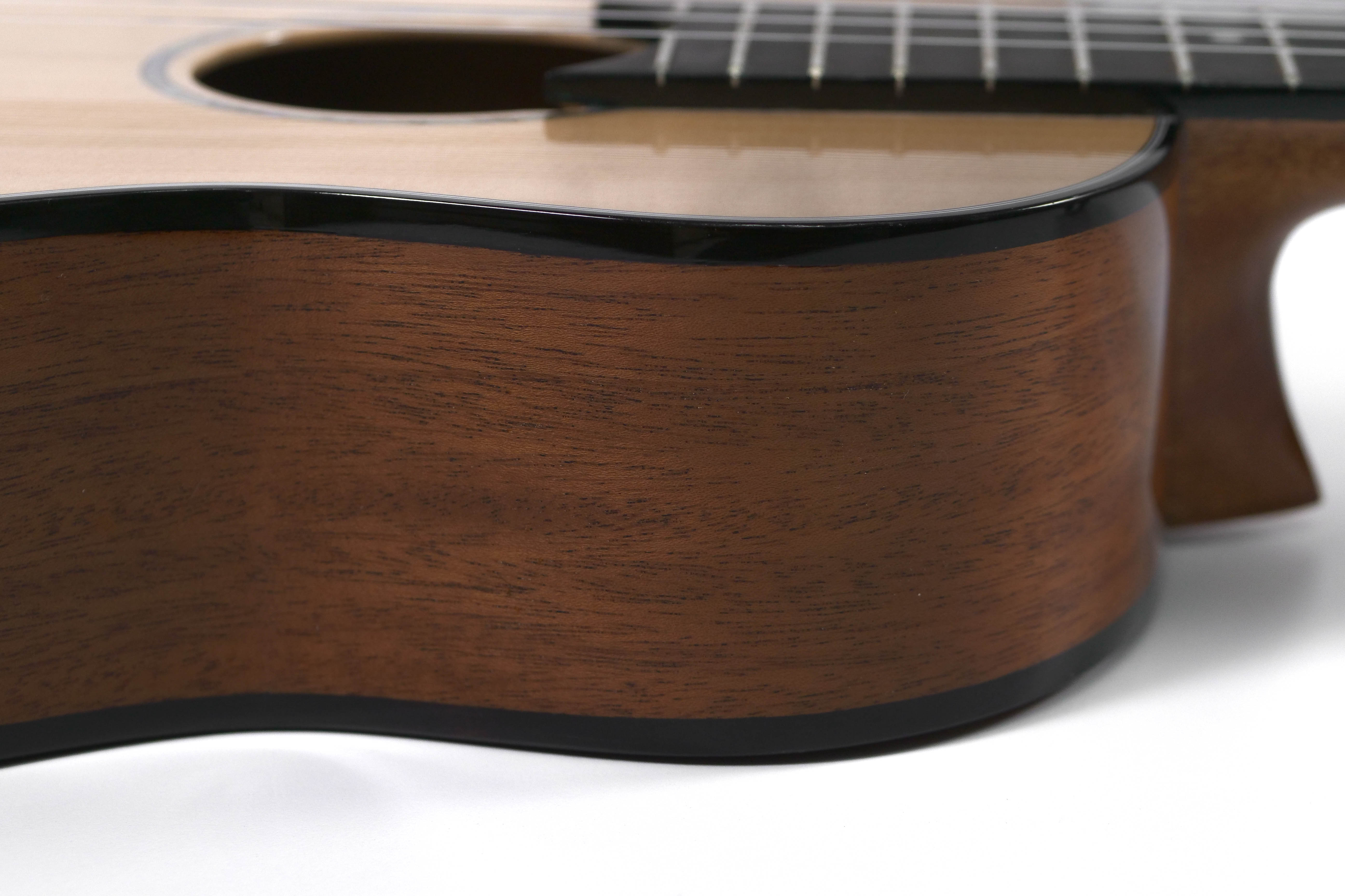 Romero Creations RC-B6-SM 6 String Baritone Ukulele