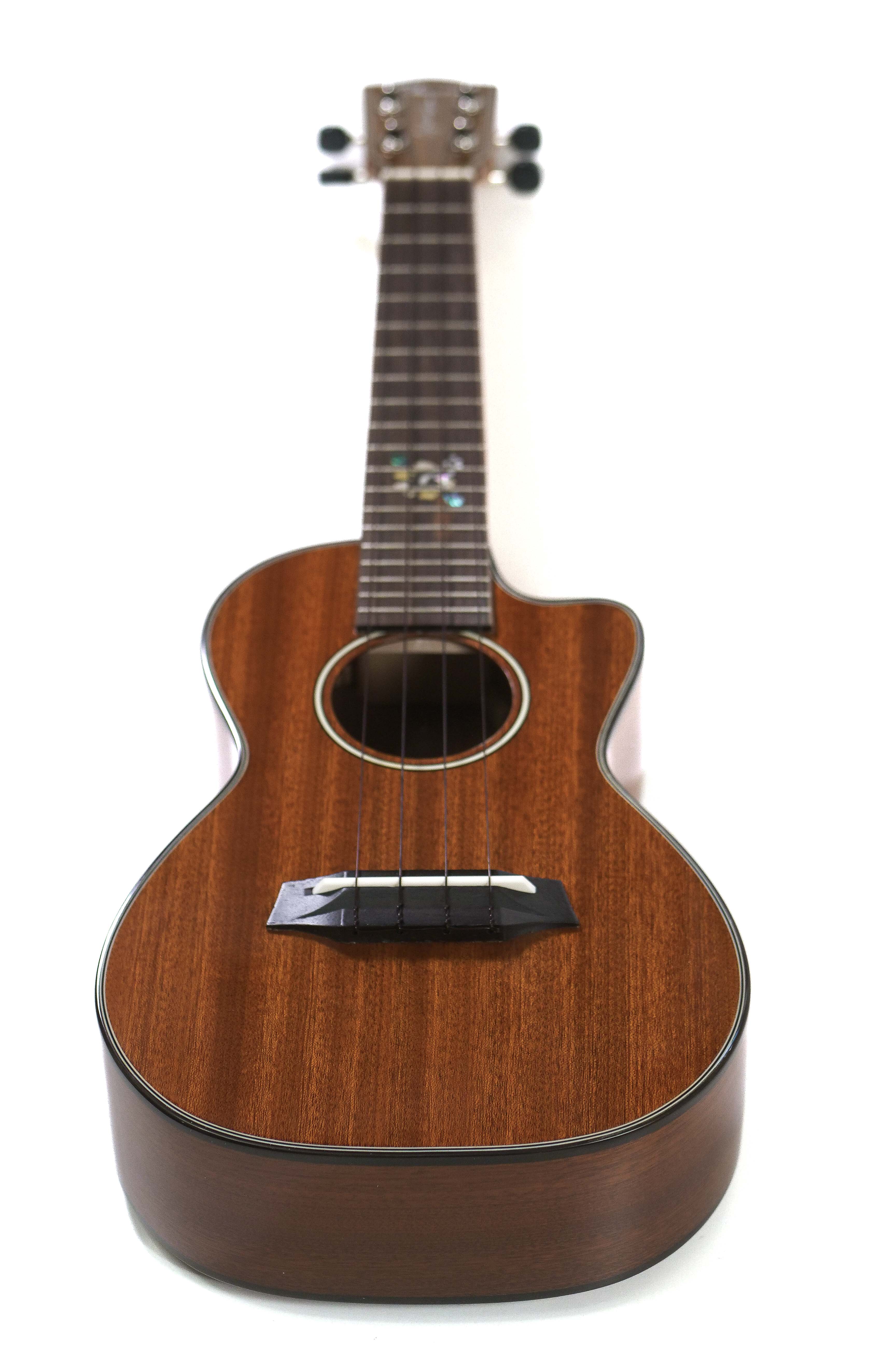 Ohana CK-35CG-CL Concert Ukulele Pack