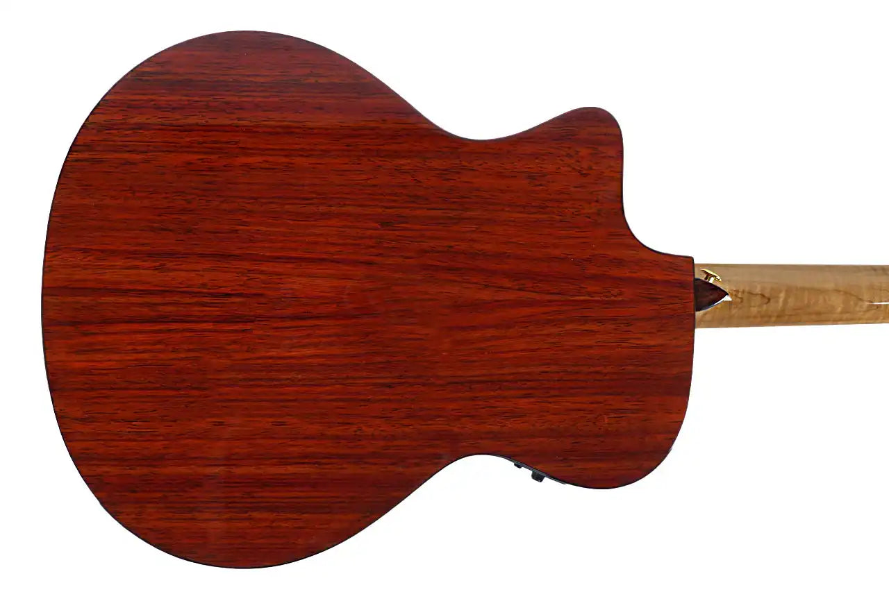 Mérida PROCNIAS-EQ Grand Symphony Acoustic-Electric Guitar