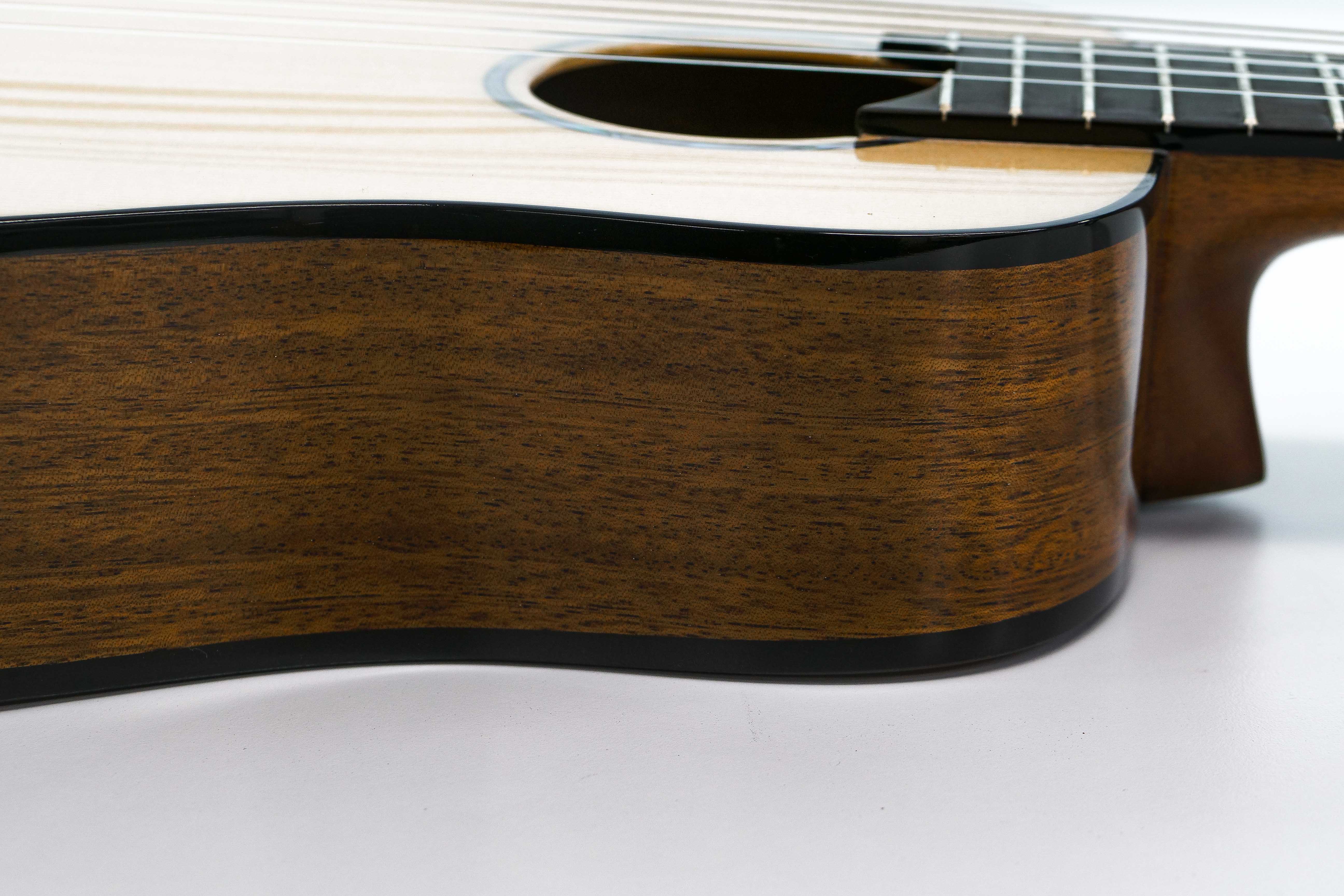 Romero Creations DHo6-SP Dreadnought Guitar