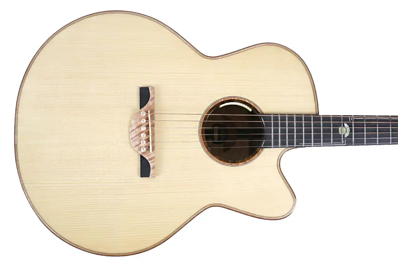 Mérida WEMBLY Jumbo Acoustic-Electric Guitar