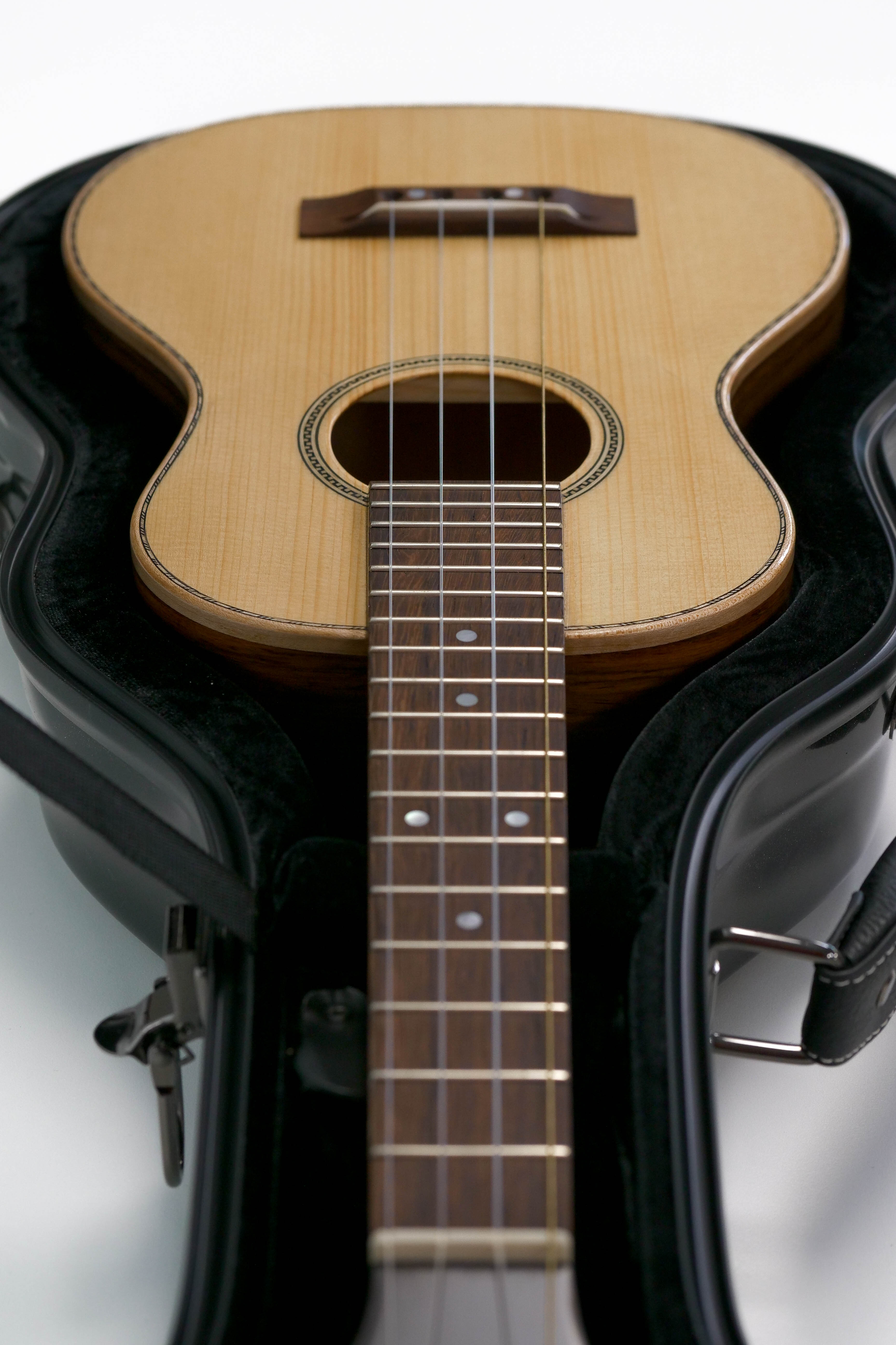 Pepe Romero Custom Moon Spruce and Rosewood Grand Reserve Tenor Ukulele “RIO” #224