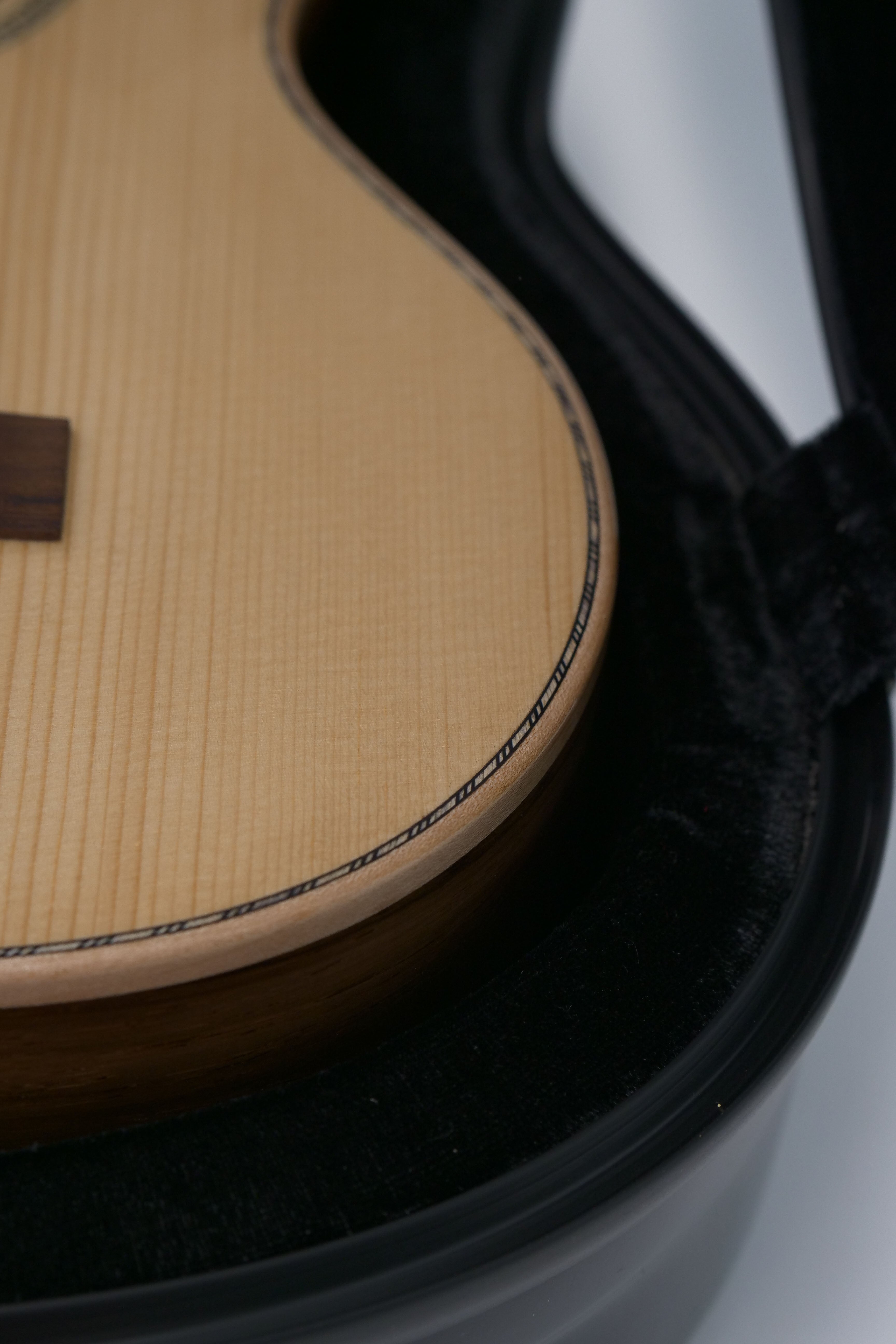 Pepe Romero Custom Moon Spruce and Rosewood Grand Reserve Tenor Ukulele “RIO” #224