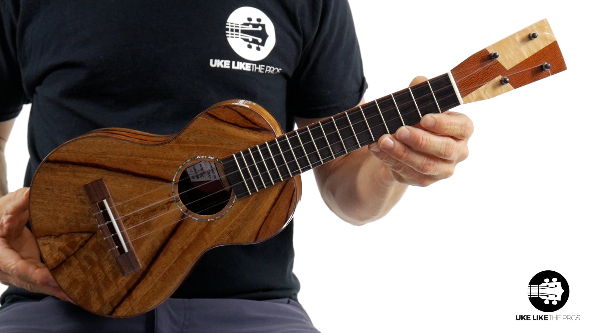 Mya-Moe Ukulele #275 Master Grade Chocolate Heart Mango Concert Custom Ukulele