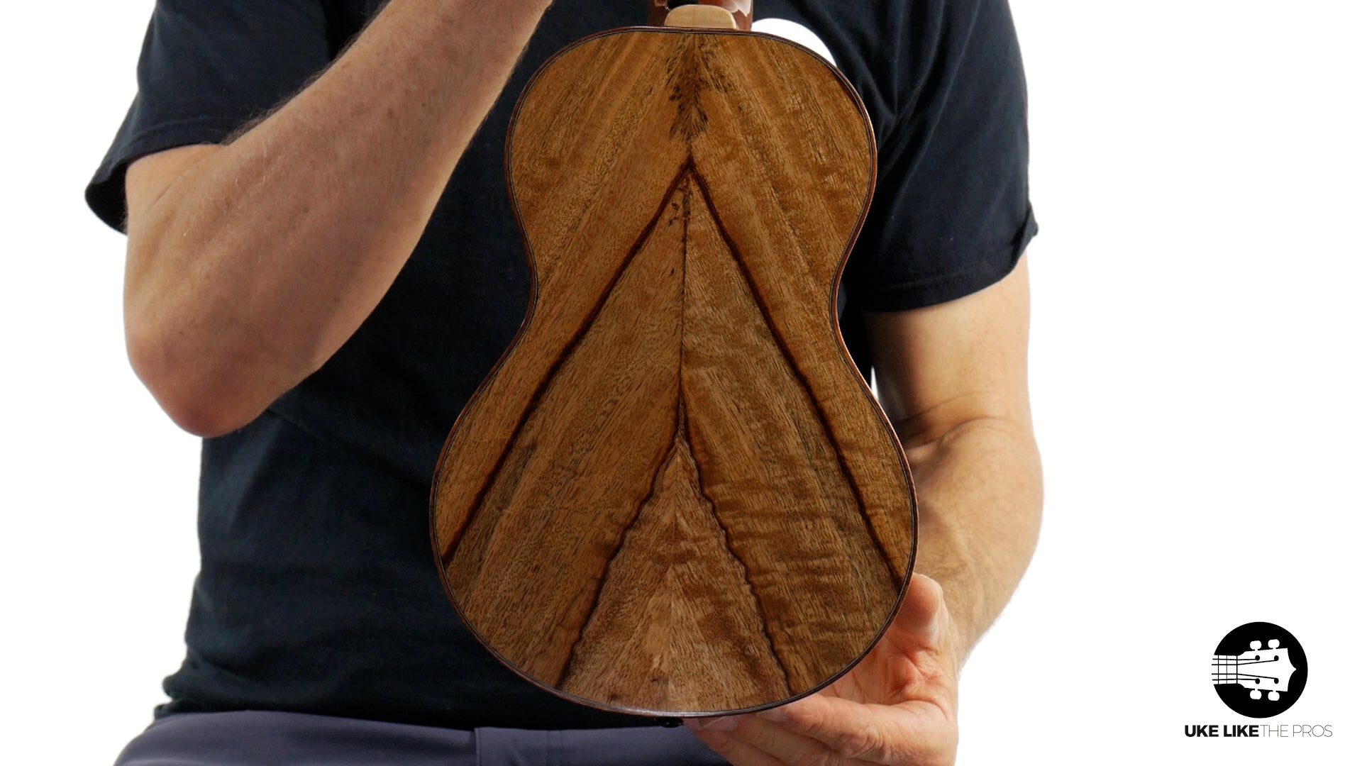 Mya-Moe Ukulele #275 Master Grade Chocolate Heart Mango Concert Custom Ukulele