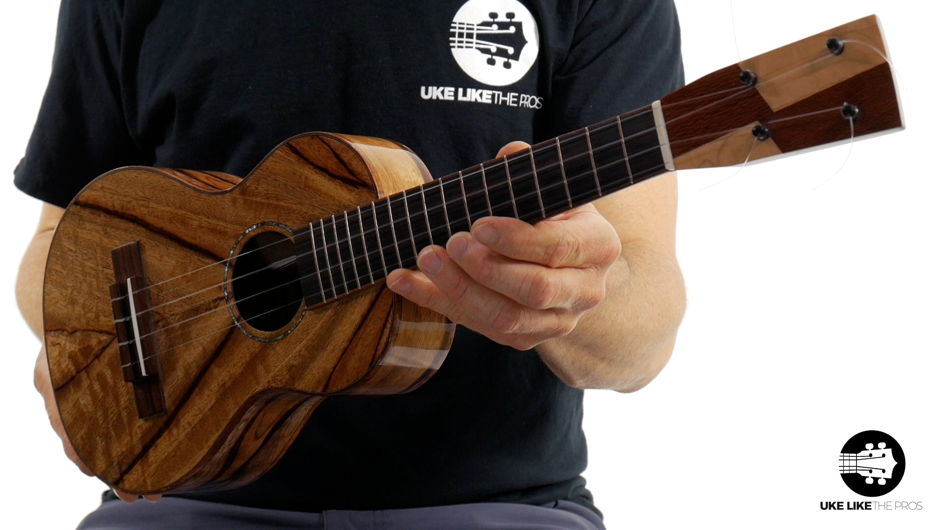 Mya-Moe Ukulele #275 Master Grade Chocolate Heart Mango Concert Custom Ukulele