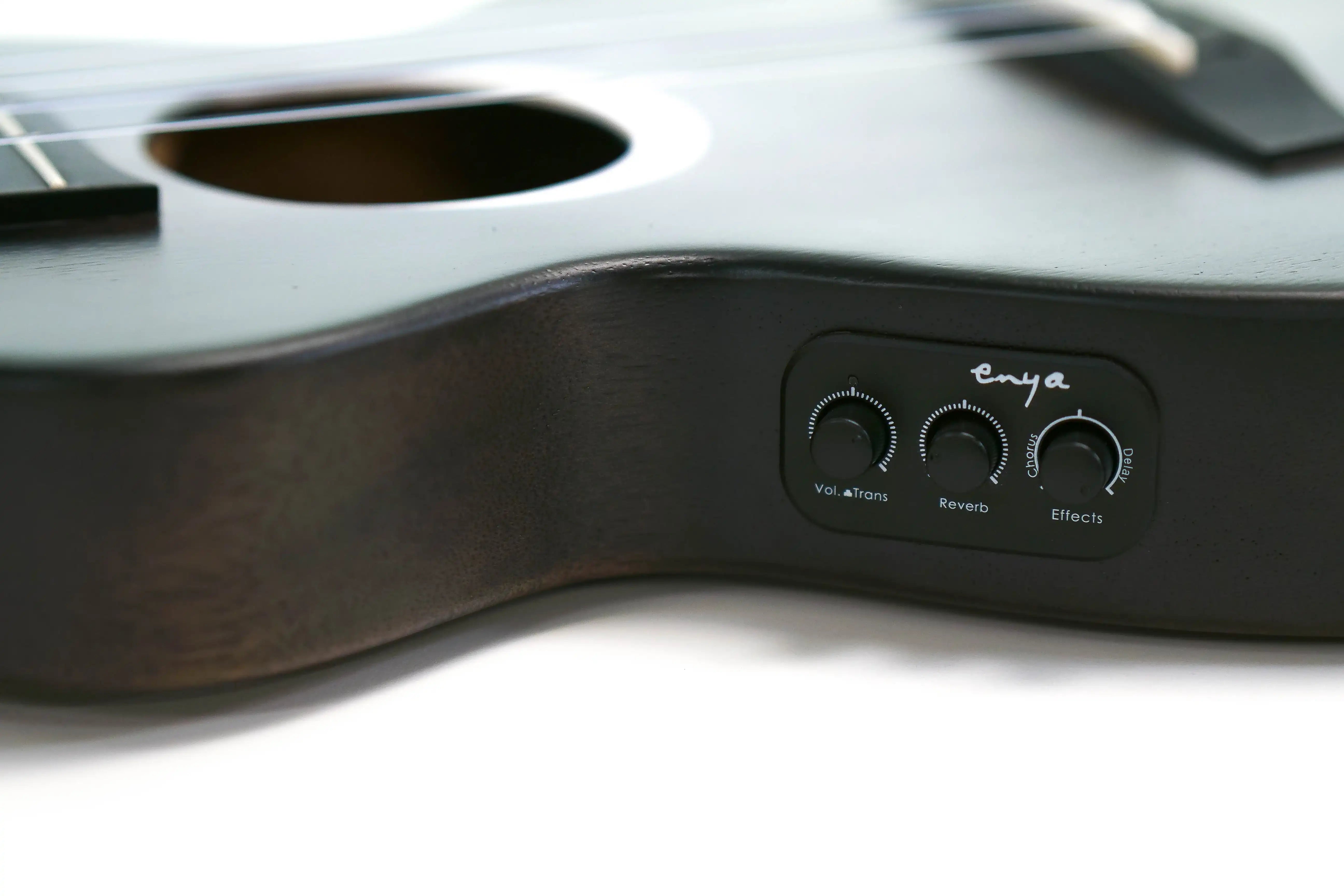 P2000125 | Terry Carter Music Store