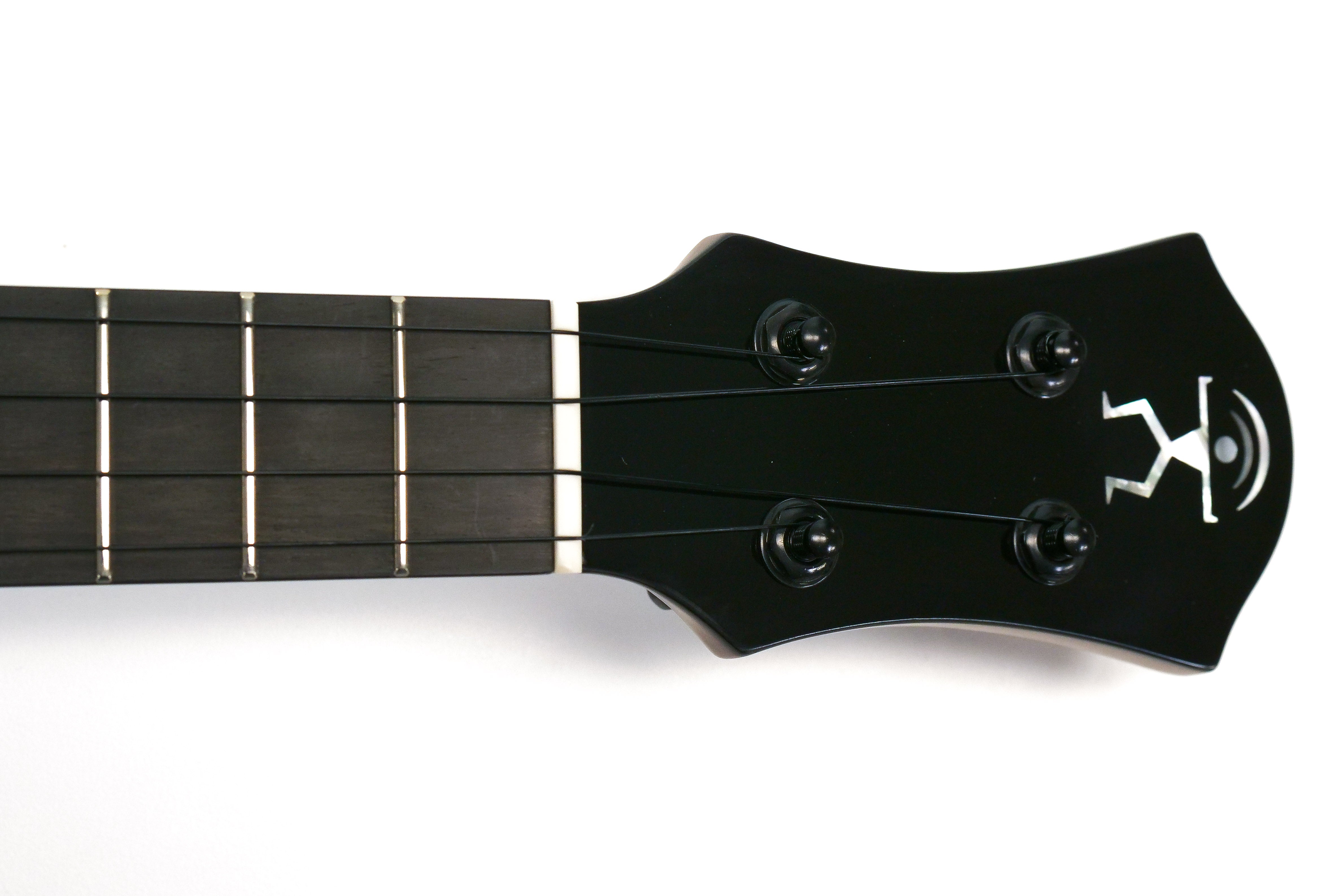 ANueNue UC214 Cedar Bird Cedar/Rosewood Concert Ukulele "LONAI"