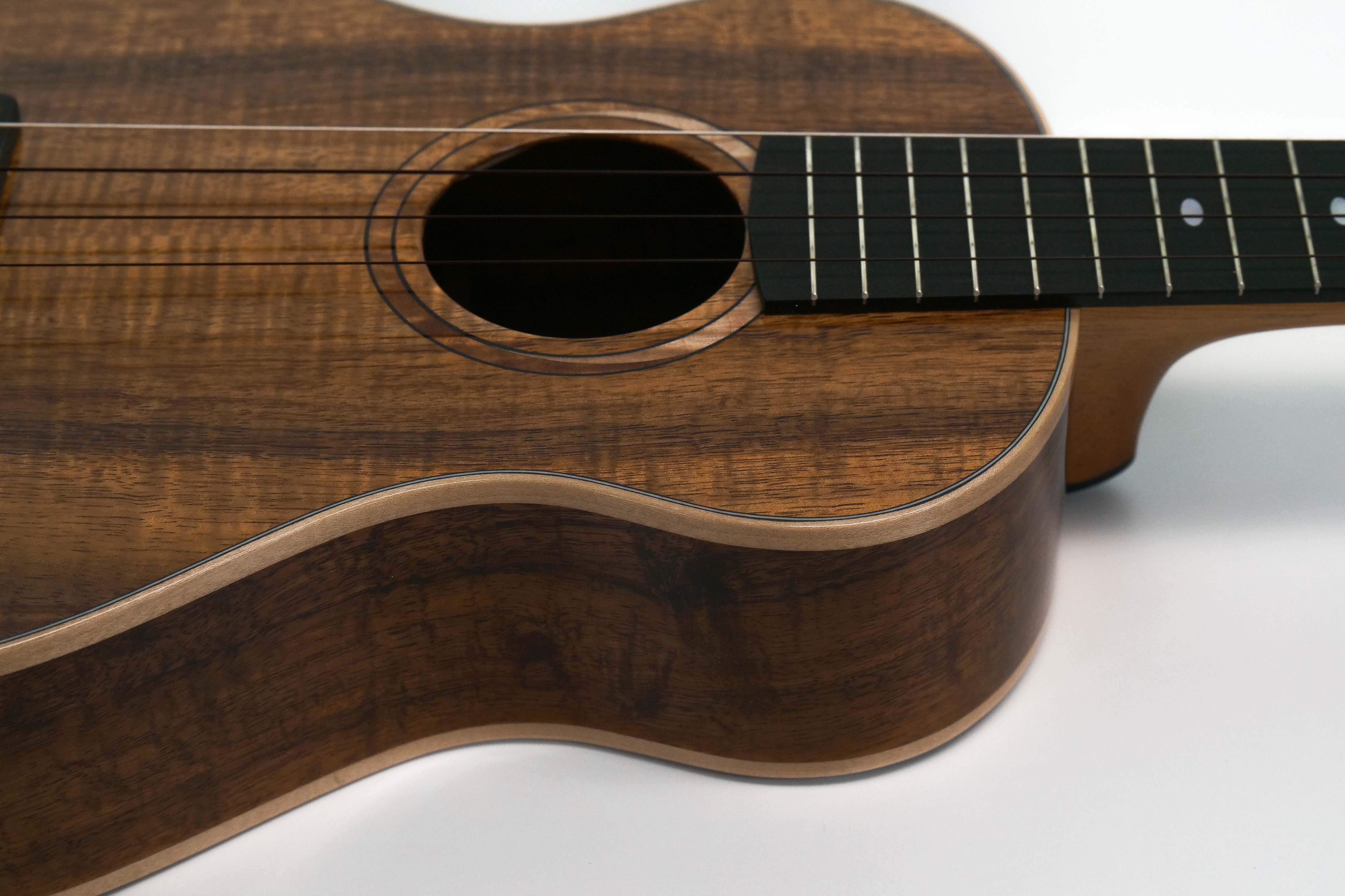 Kala Elite KOA-STG Super Tenor XL Ukulele