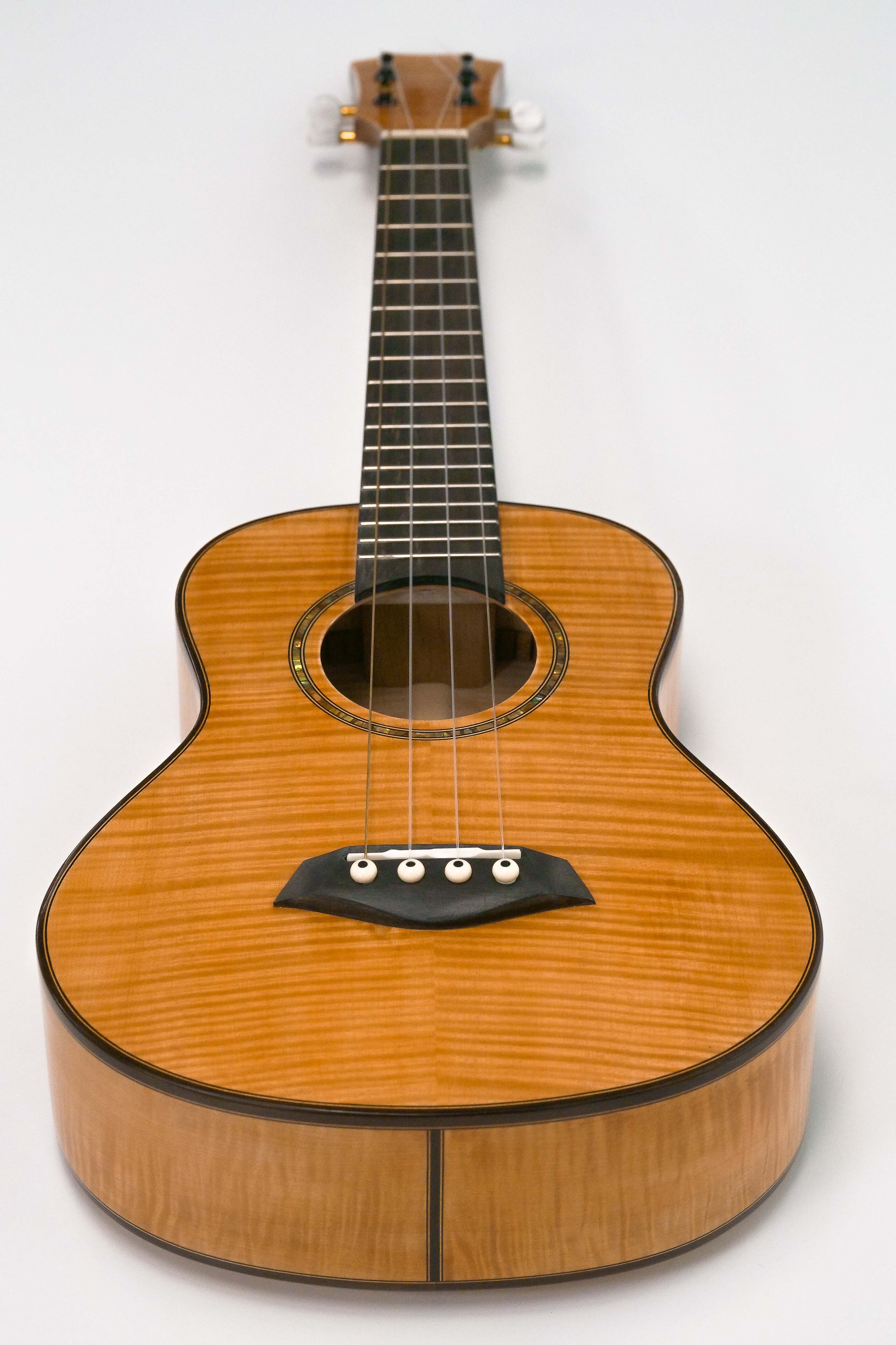 Guitarras Romero Prototype Custom Tenor Ukulele