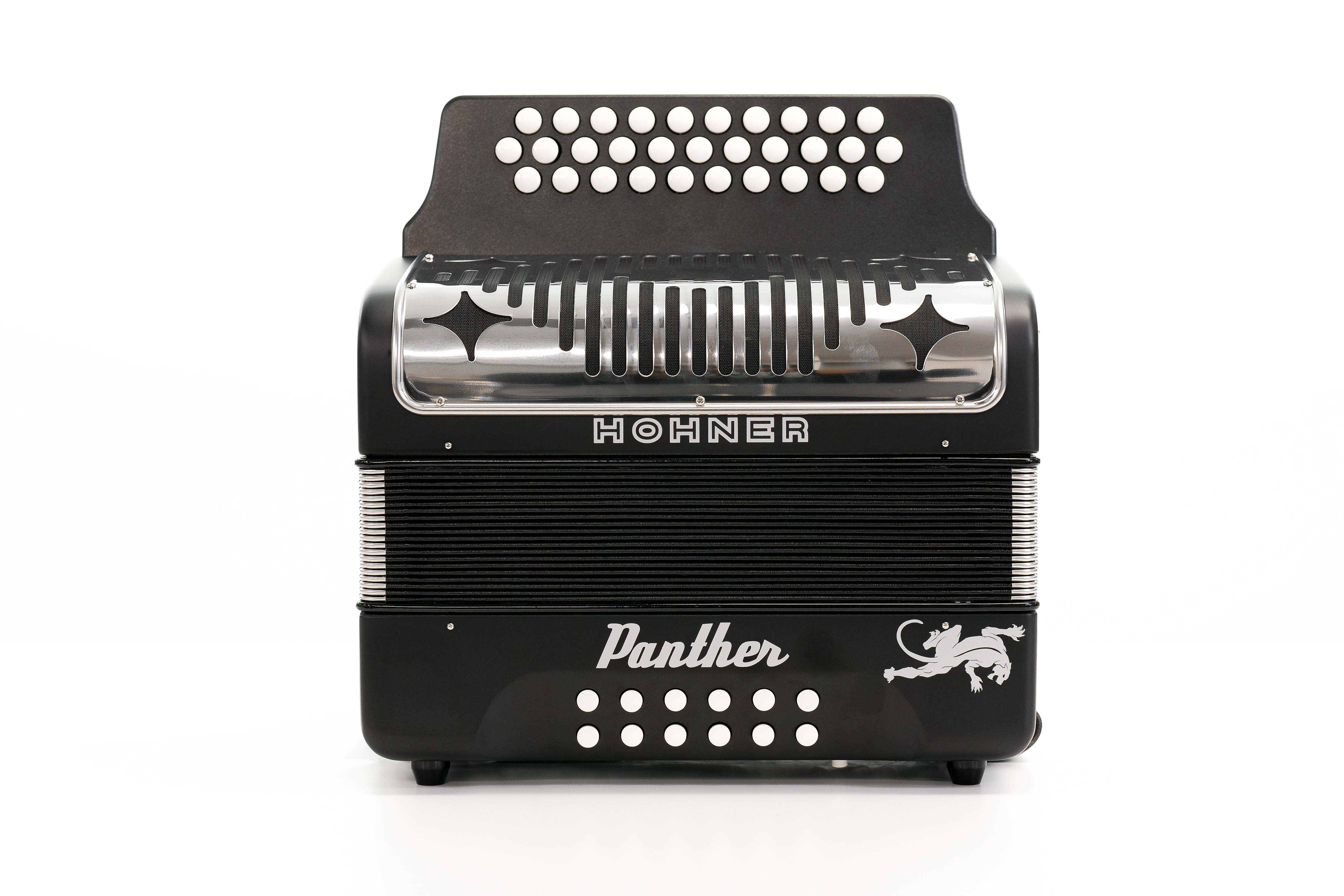 Hohner HA-3100 Panther Accordion