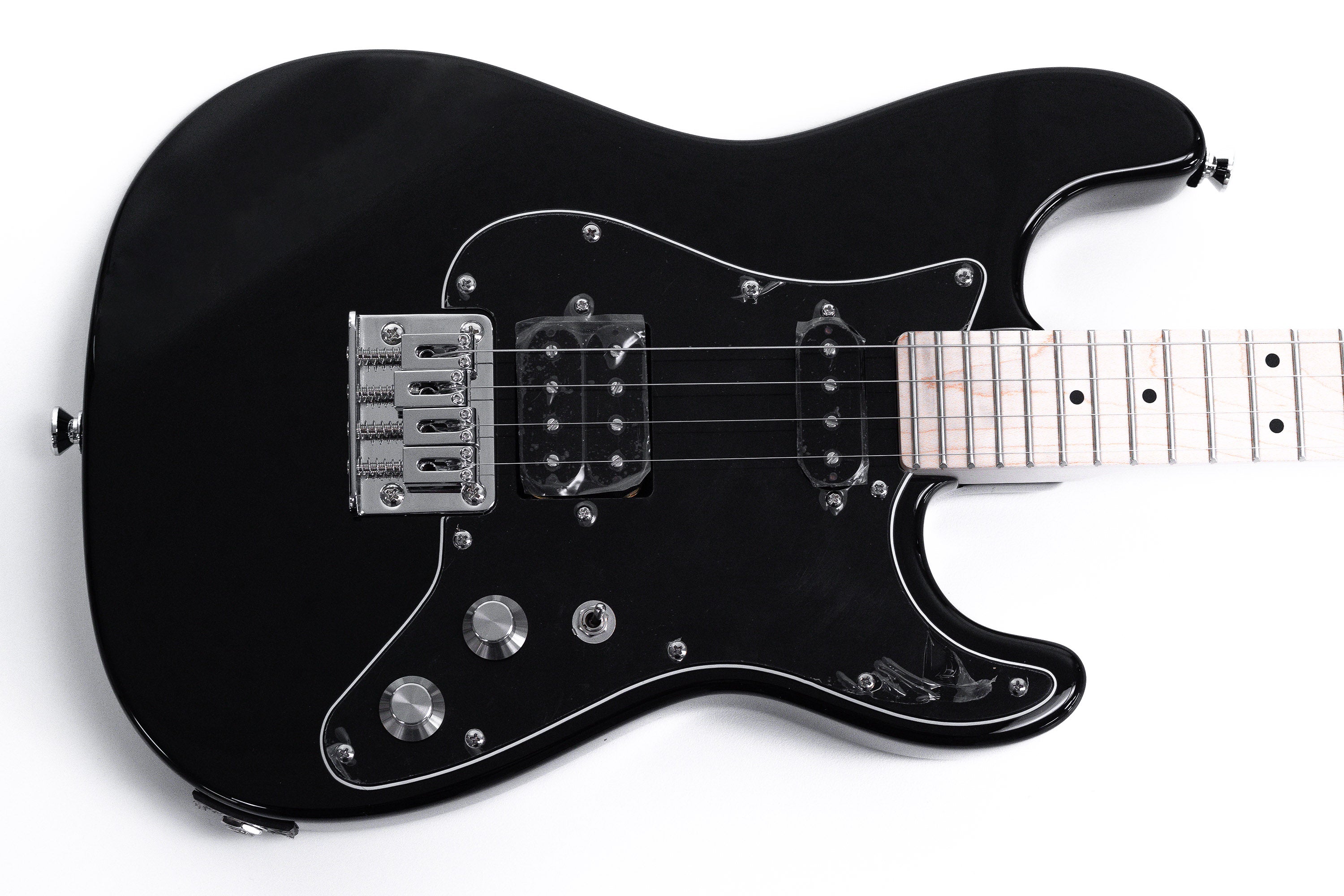 Risa ST-432-BK Electric Tenor Ukulele