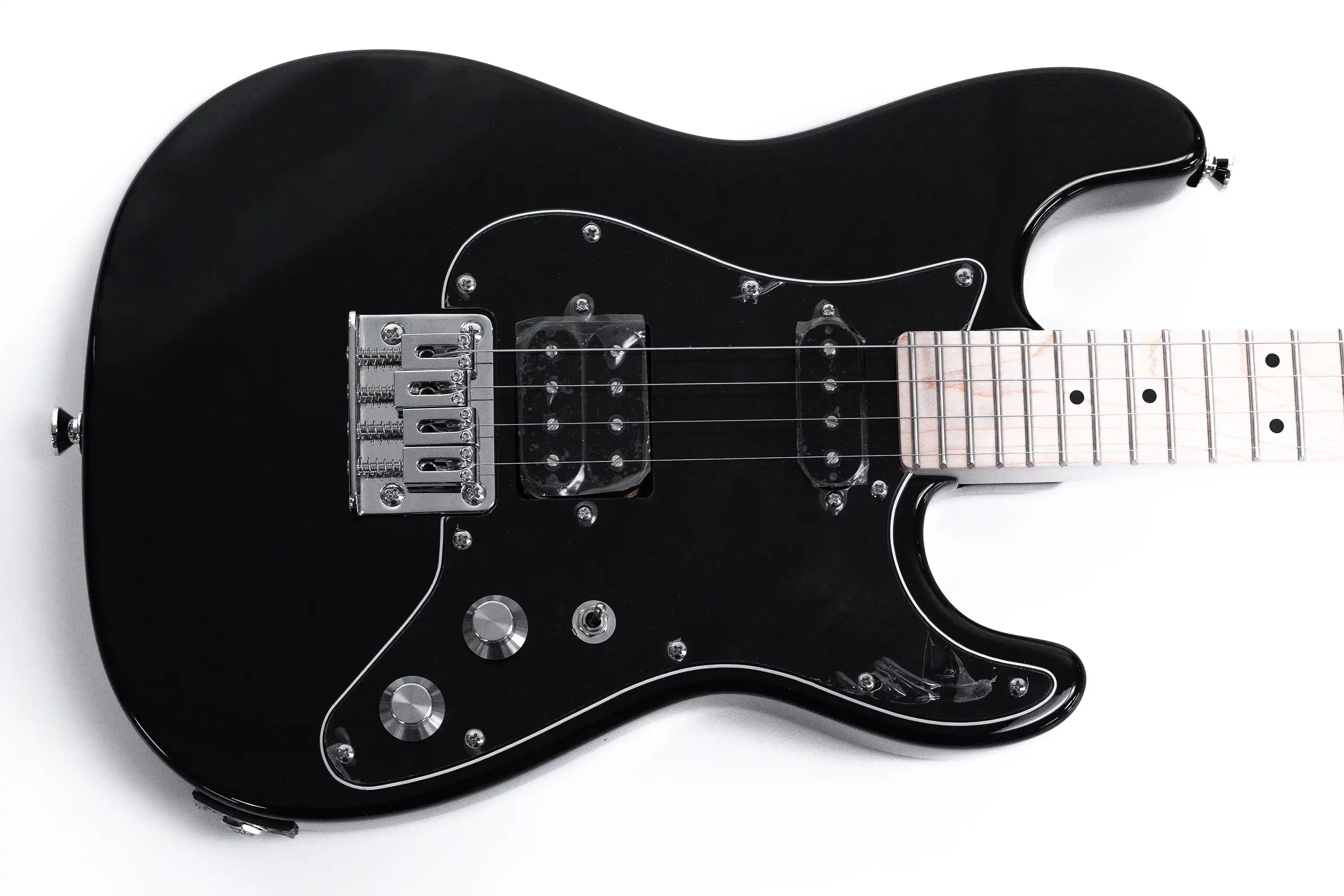 Risa ST-432-BK Electric Tenor Ukulele